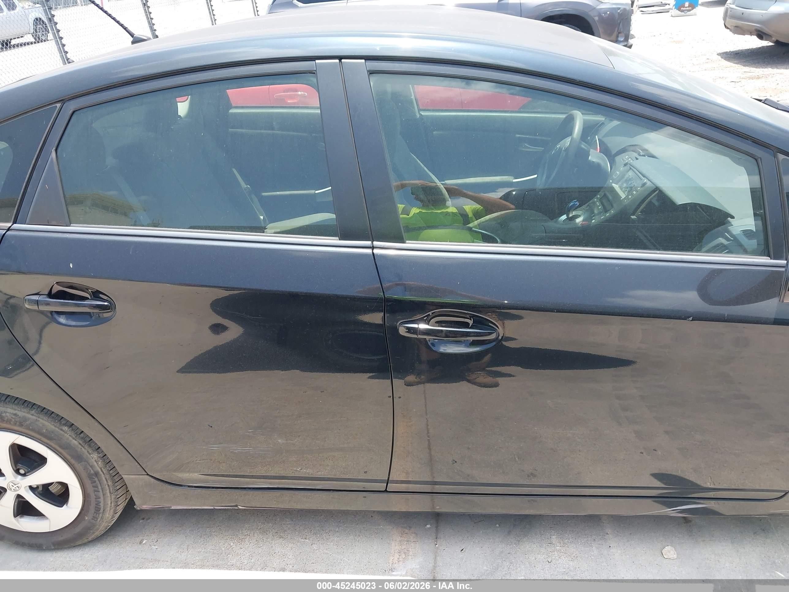 2012 Toyota Prius   Черный vin: JTDKN3DU2C5448000