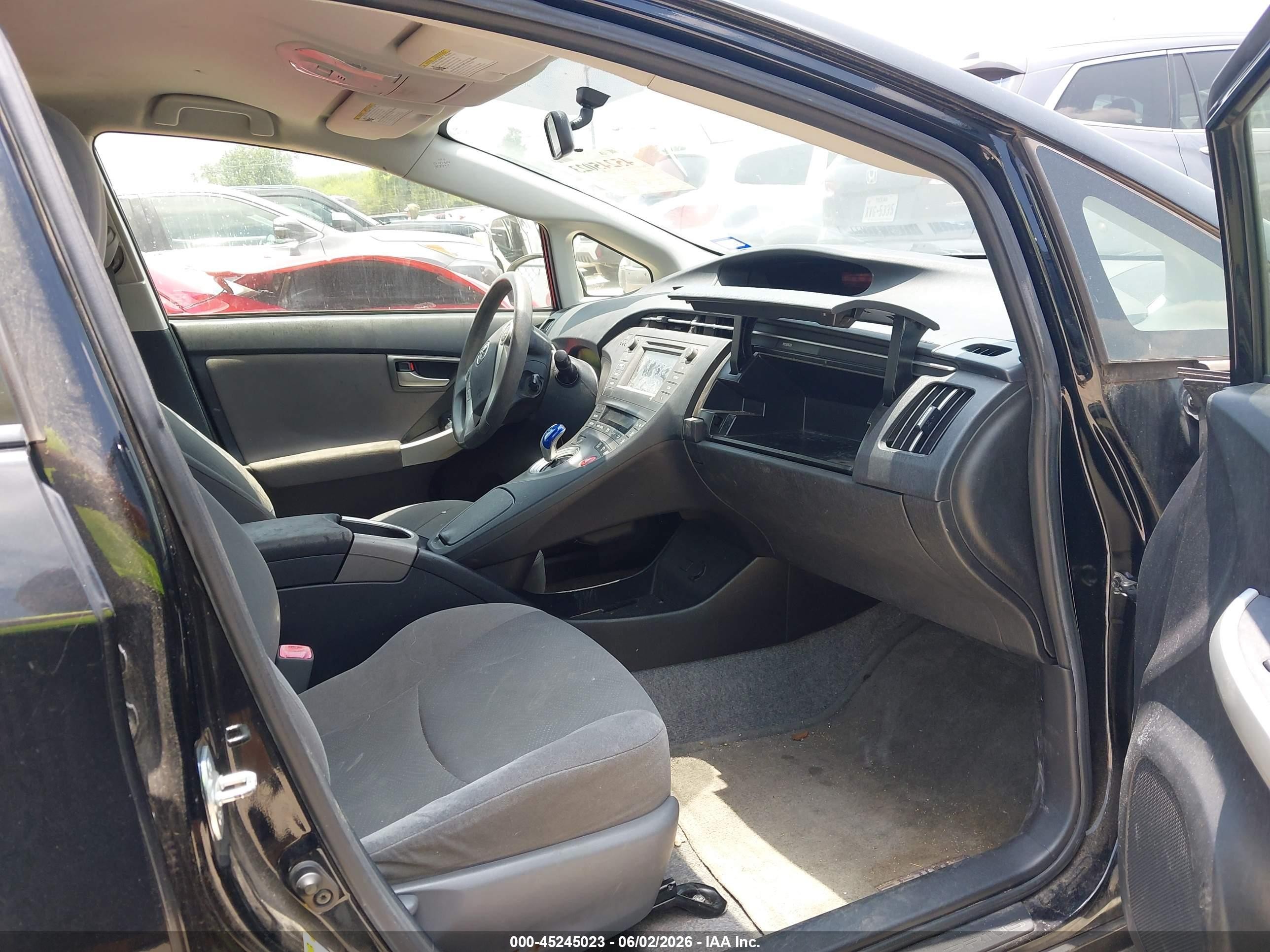 2012 Toyota Prius   Черный vin: JTDKN3DU2C5448000