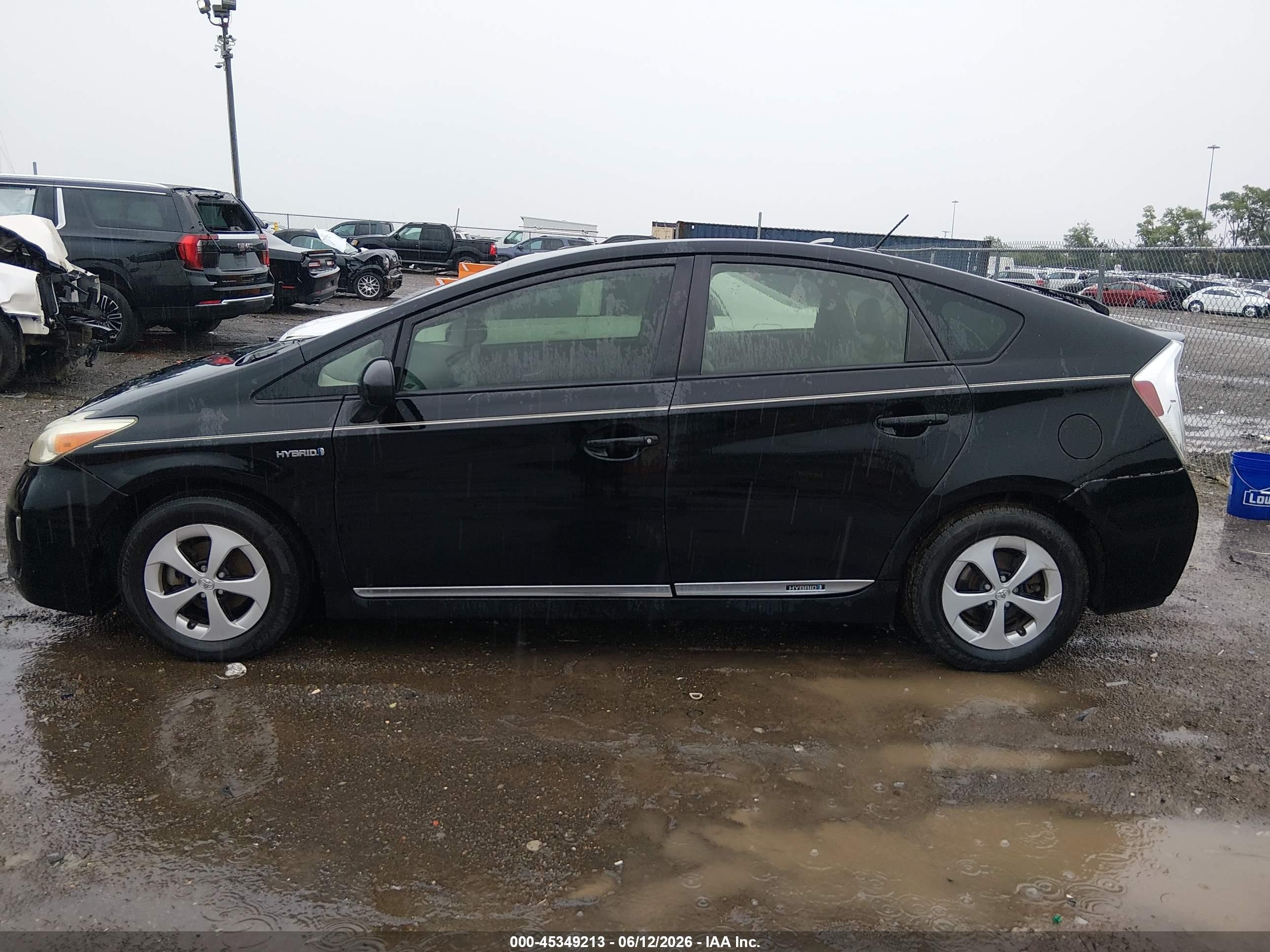 2012 Toyota Prius Three Blue vin: JTDKN3DU2C5456579