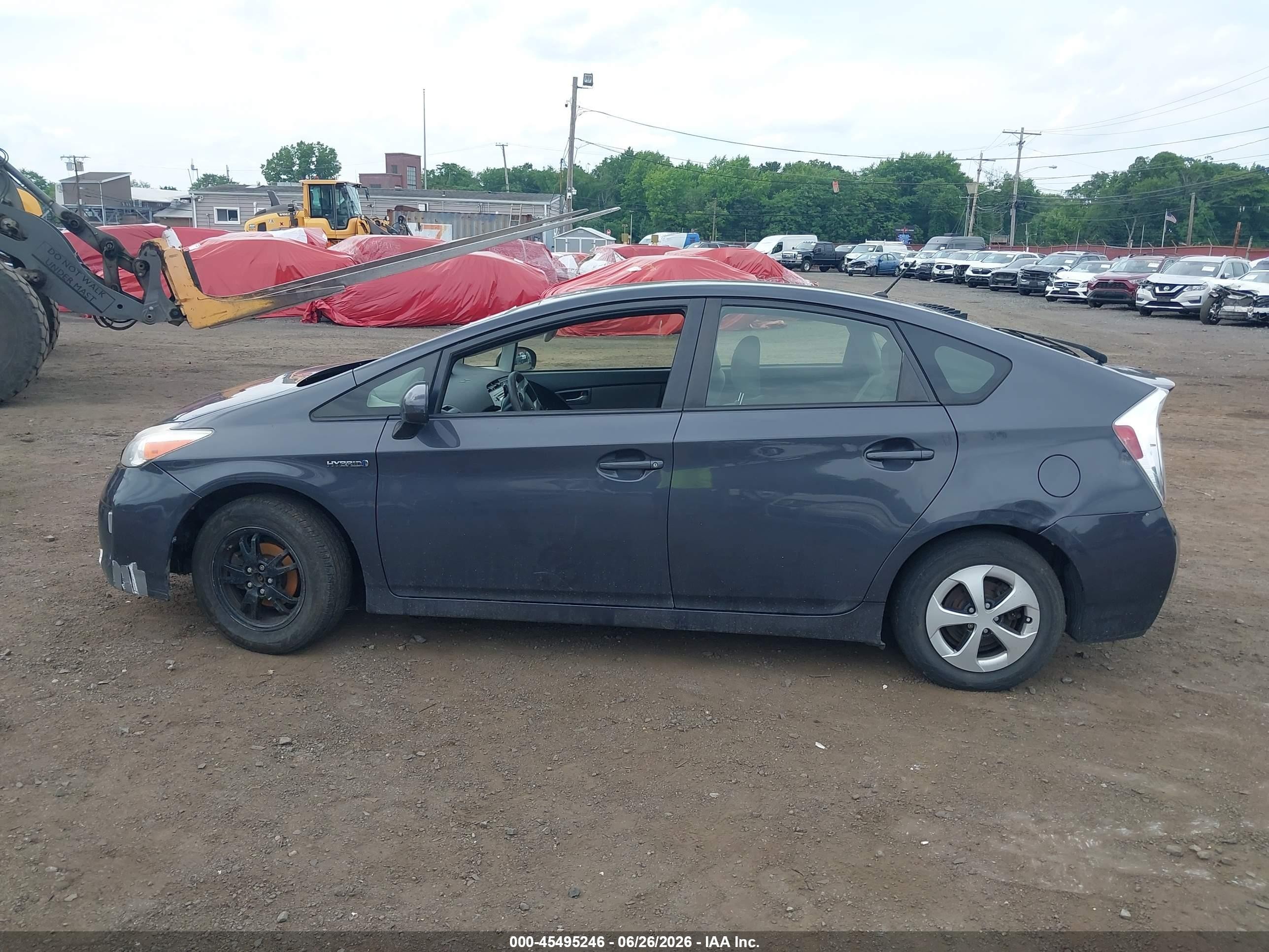 2012 Toyota Prius Two Gray vin: JTDKN3DU2C5468005