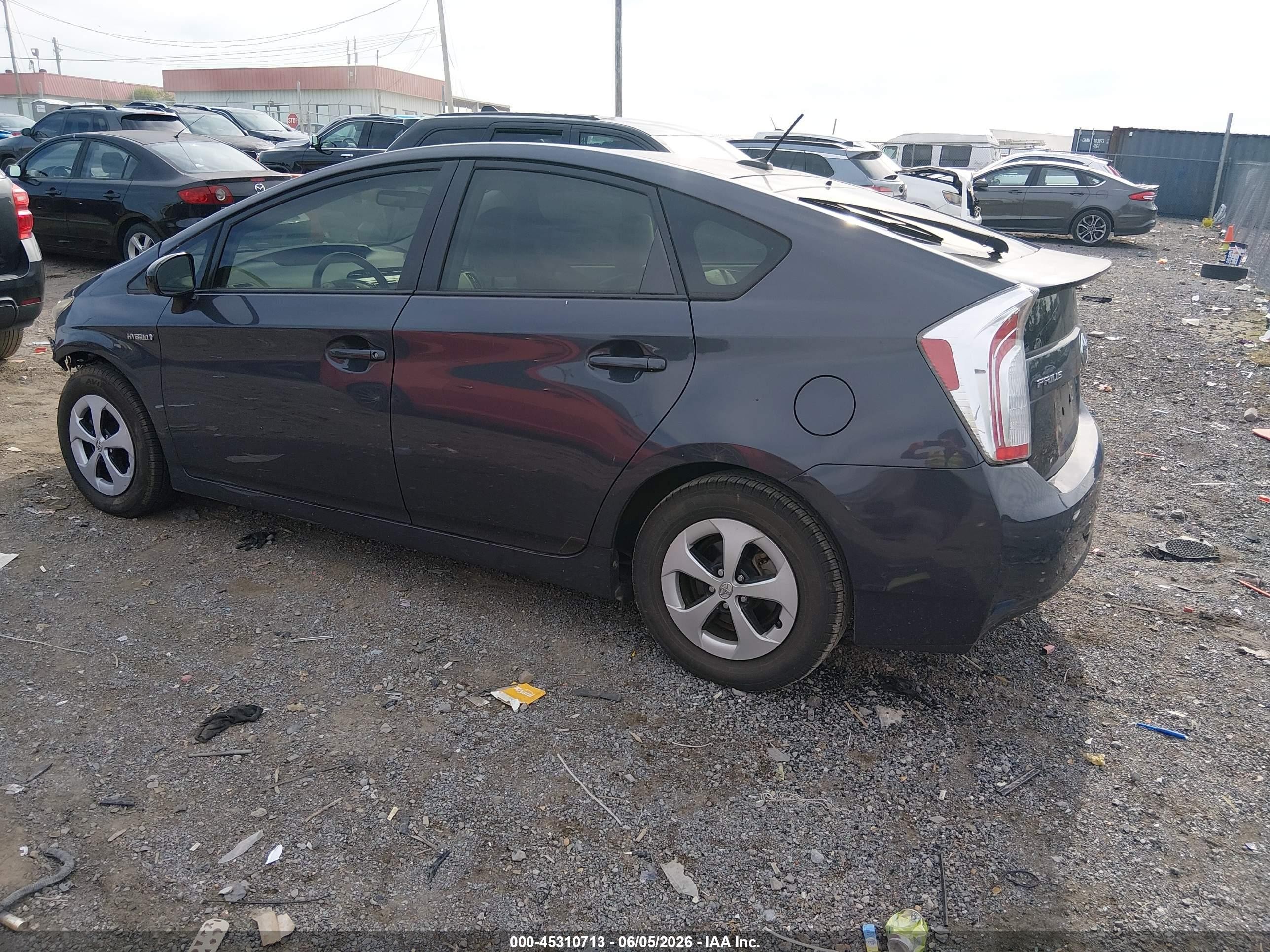 2012 Toyota Prius Three Gray vin: JTDKN3DU2C5475424