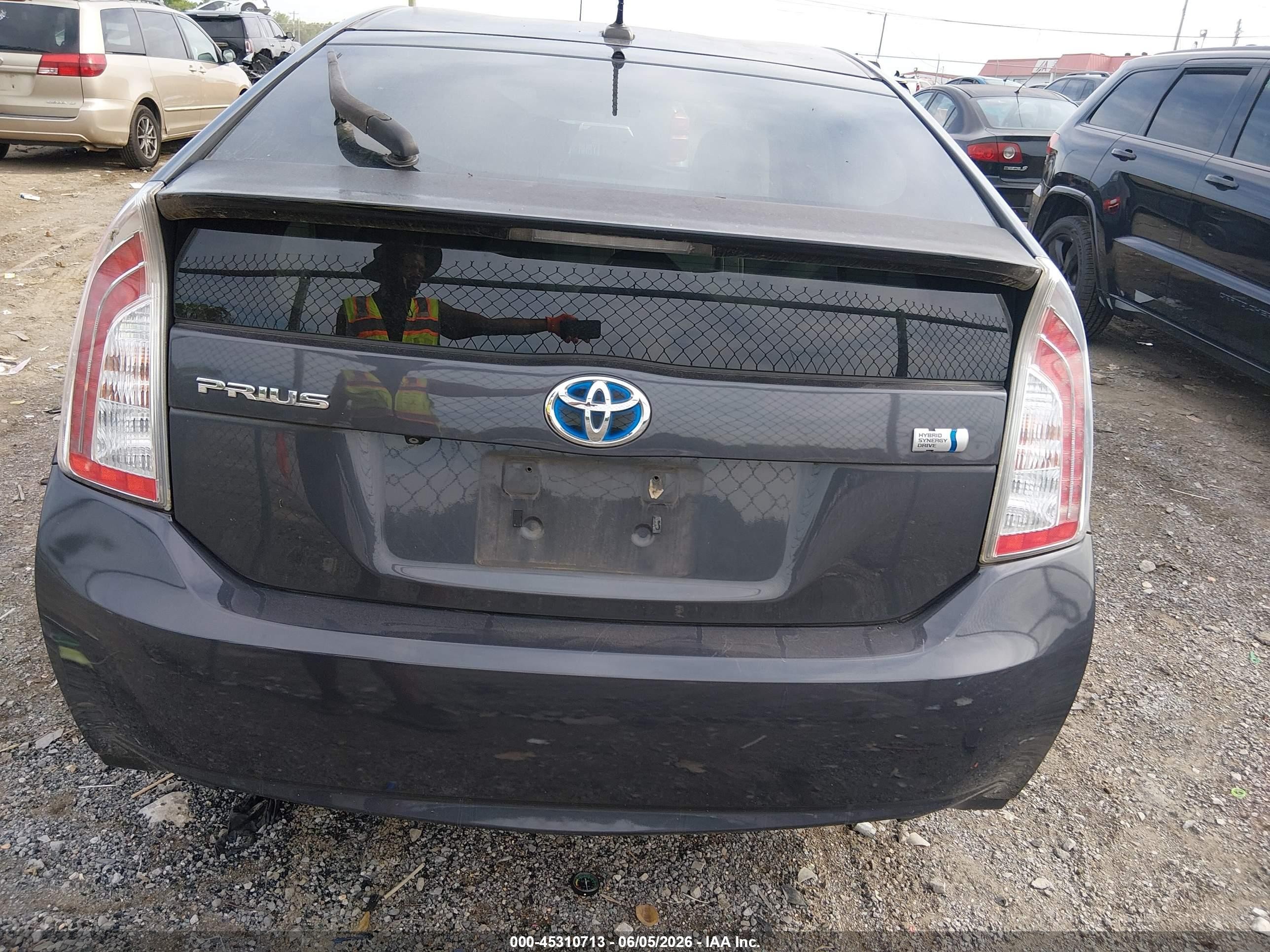 2012 Toyota Prius Three Gray vin: JTDKN3DU2C5475424