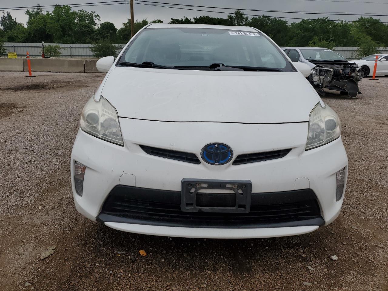 2012 Toyota Prius Two Белый vin: JTDKN3DU2C5489842 Damage: Front Bumper, Multiple Scratches Heavy, 2