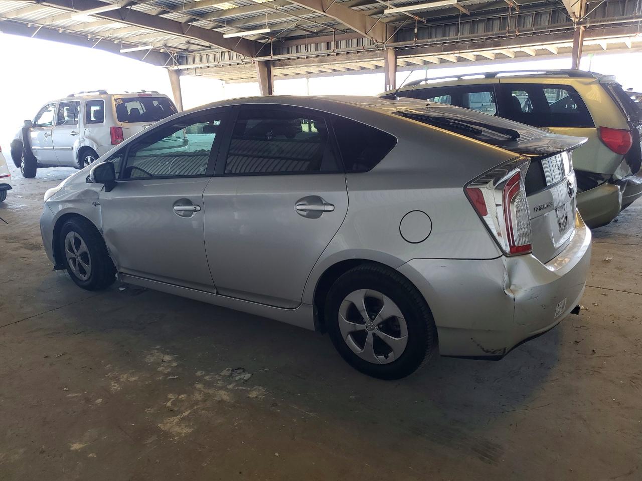 2013 Toyota Prius Three Silver vin: JTDKN3DU2D0338109