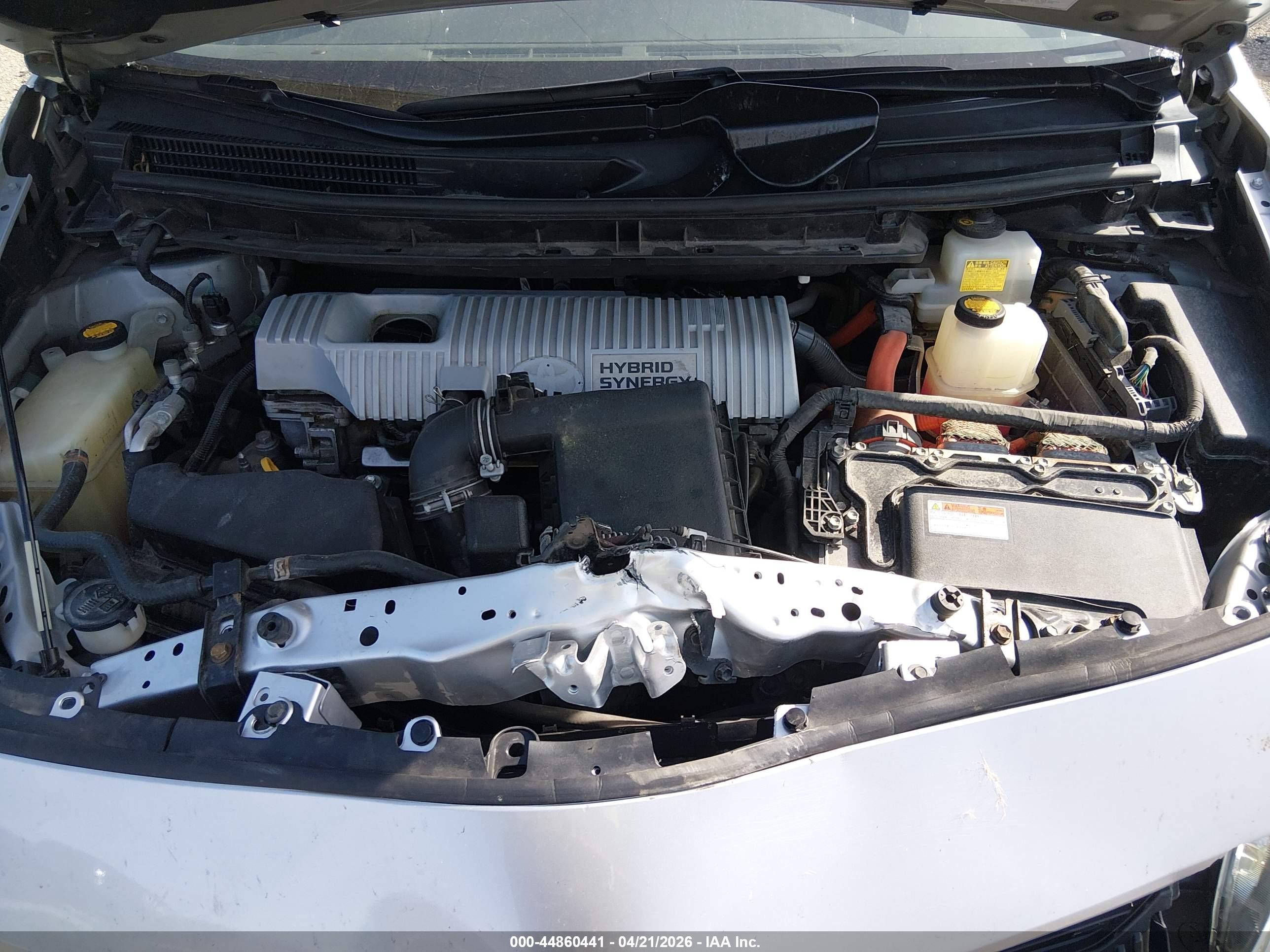 2013 Toyota Prius Three Silver vin: JTDKN3DU2D0342080