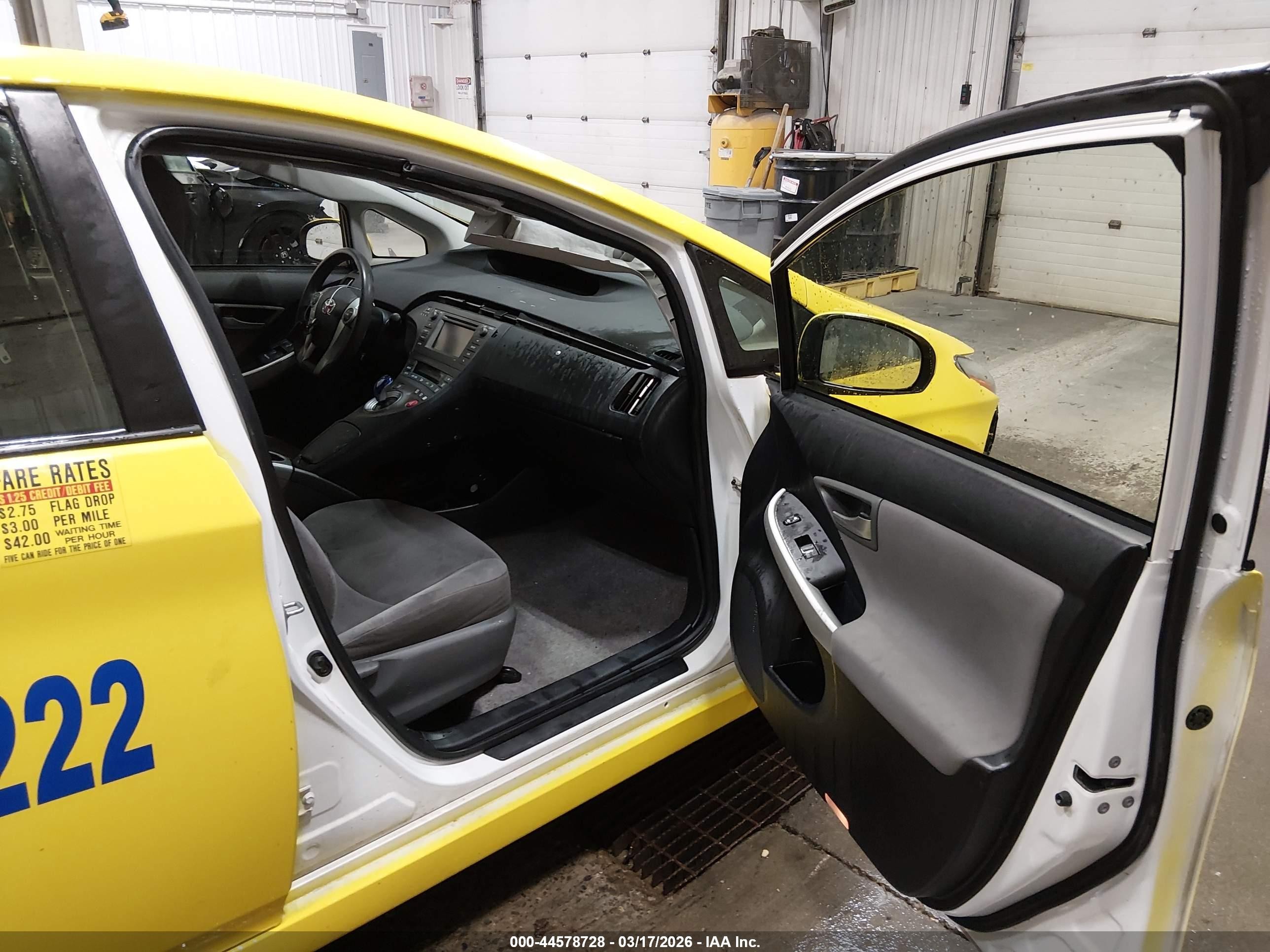 2013 Toyota Prius Two Yellow vin: JTDKN3DU2D0344010