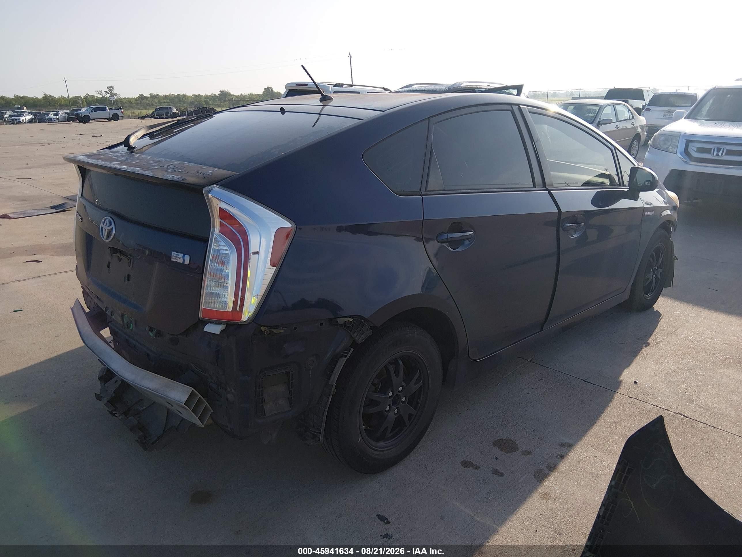 2013 Toyota Prius Two Синий vin: JTDKN3DU2D0345593