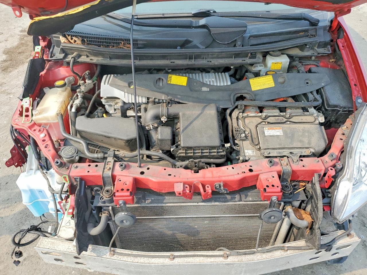2013 Toyota Prius Four Red vin: JTDKN3DU2D0348350