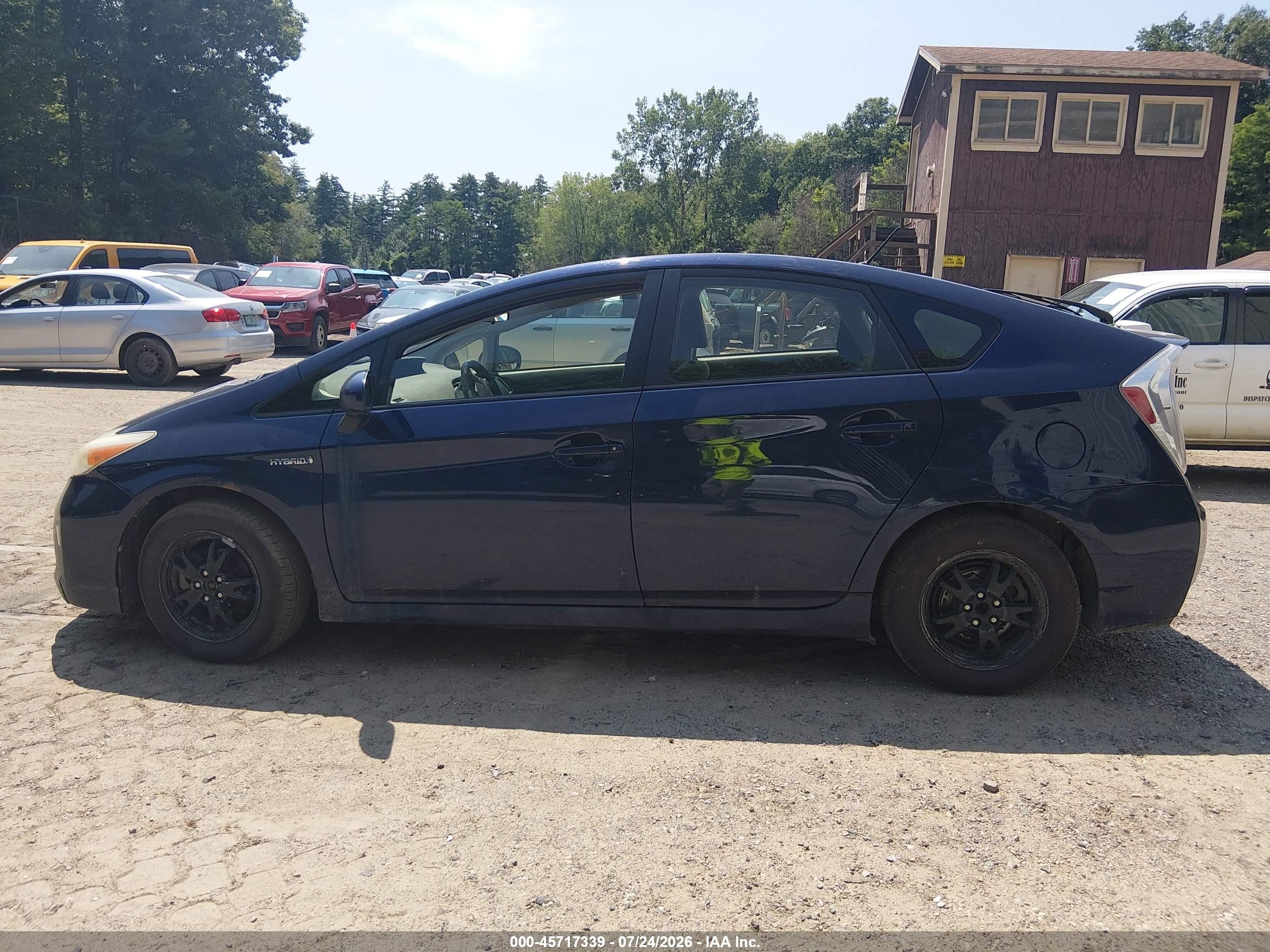 2013 Toyota Prius Two Blue vin: JTDKN3DU2D0352317