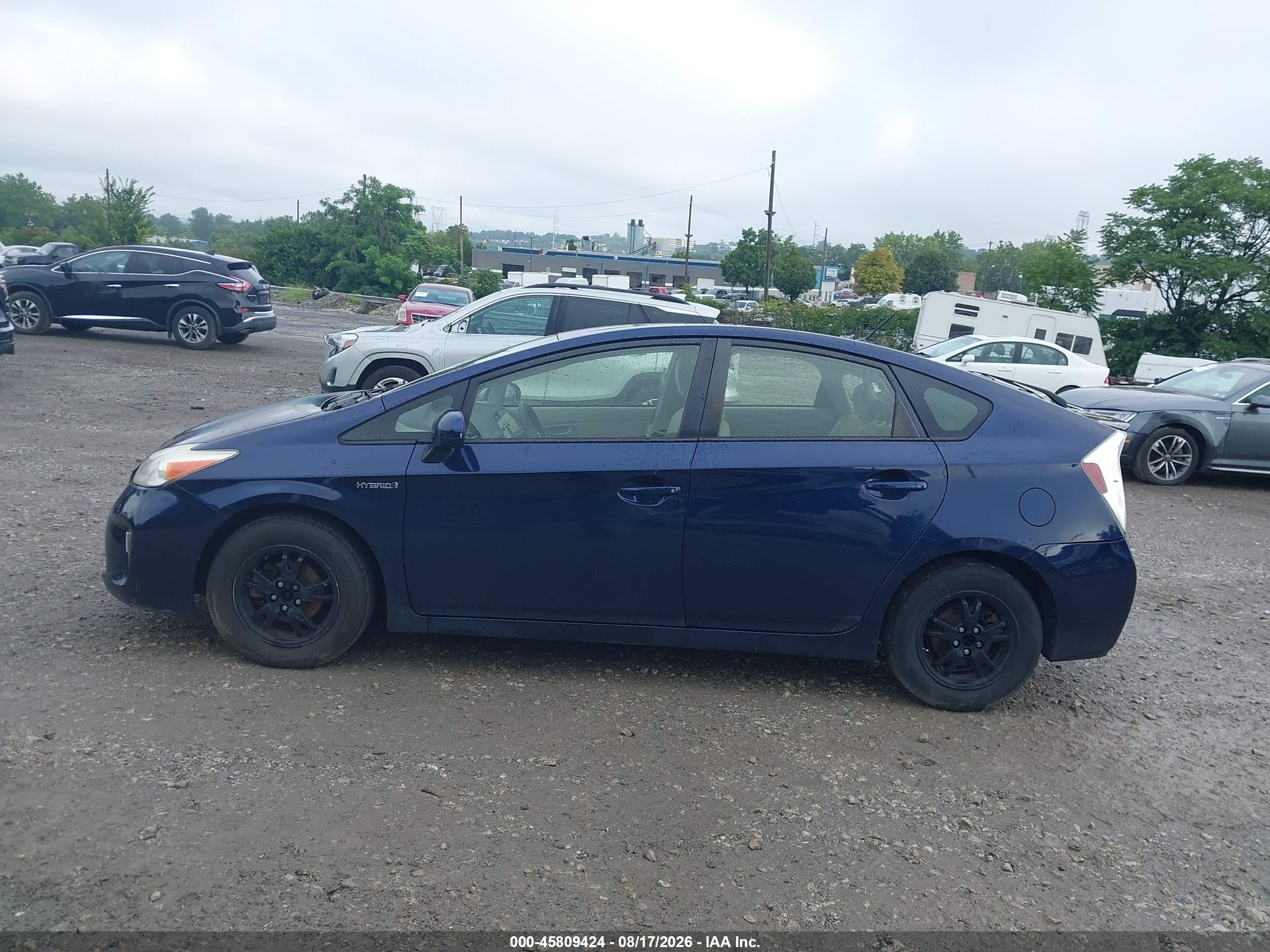 2013 Toyota Prius Two Dark Blue vin: JTDKN3DU2D0354553