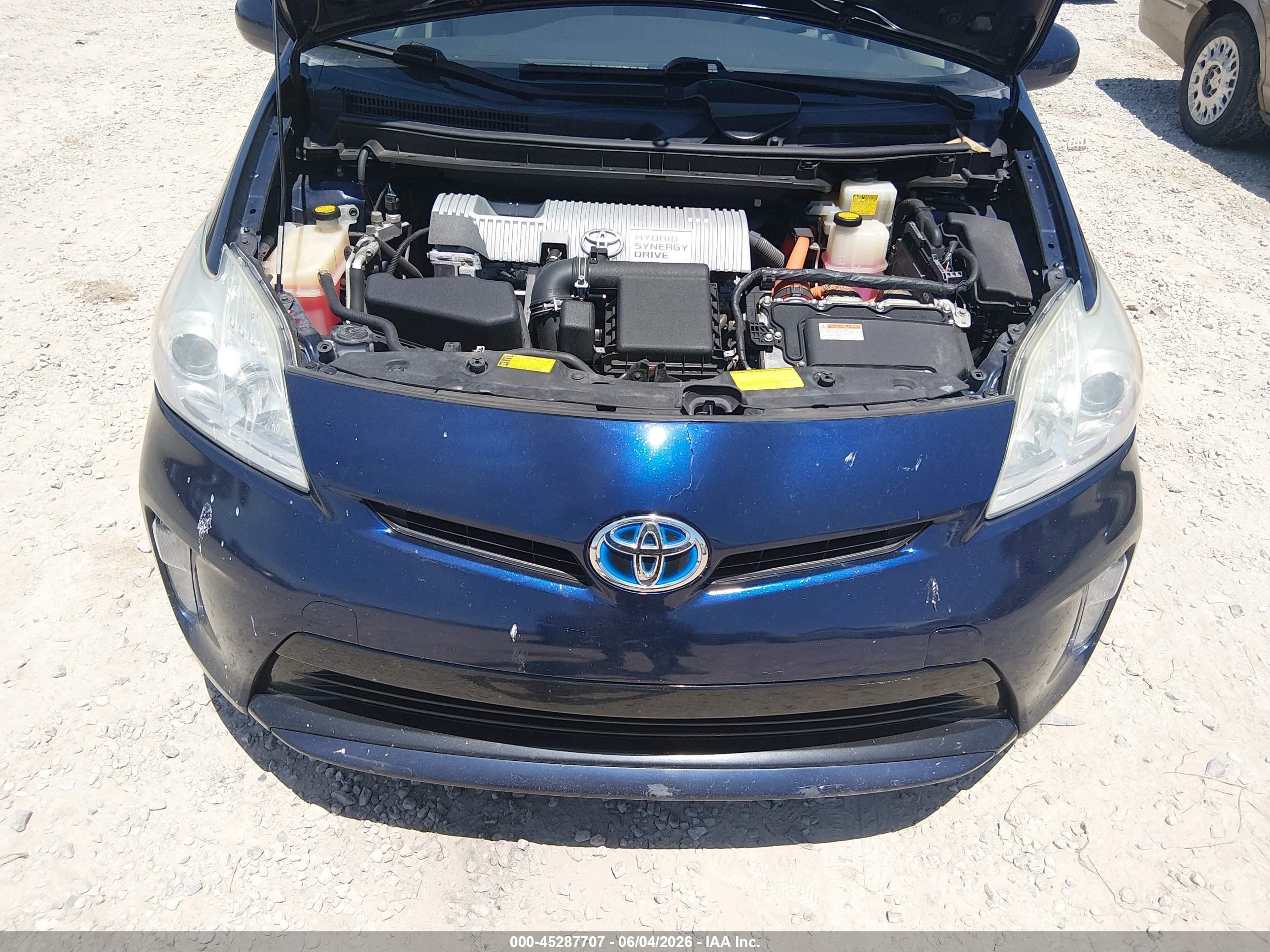 2013 Toyota Prius Two Blue vin: JTDKN3DU2D1621345
