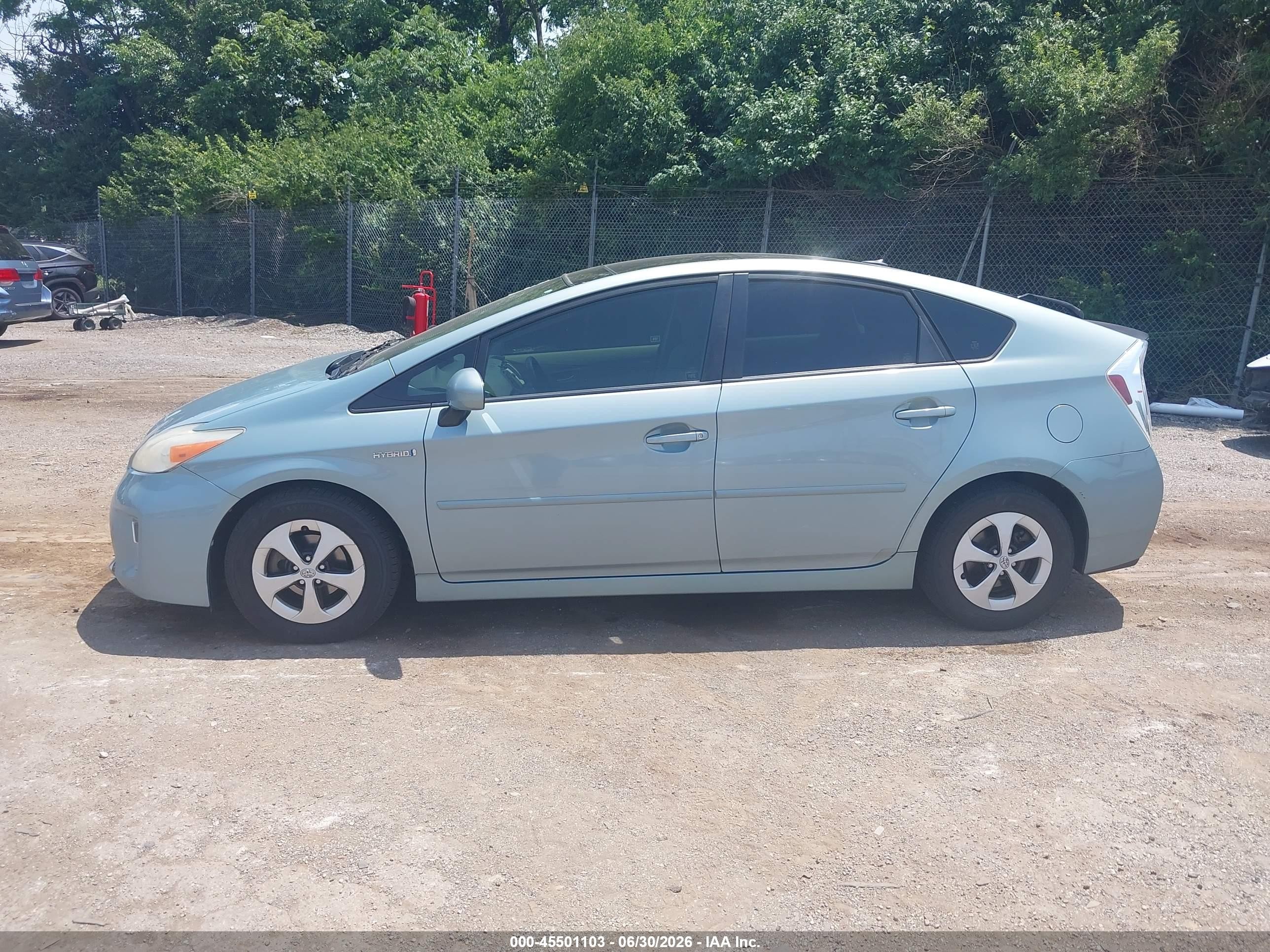 2013 Toyota Prius Four Turquoise vin: JTDKN3DU2D1622642
