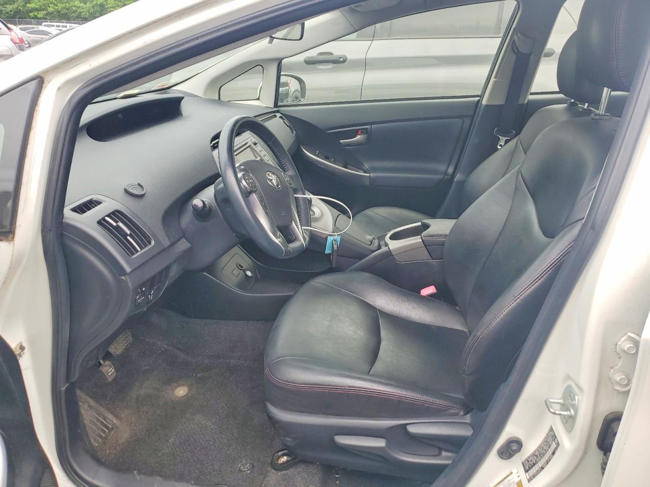 2013 Toyota Prius Persona Series Se Белый vin: JTDKN3DU2D1663059