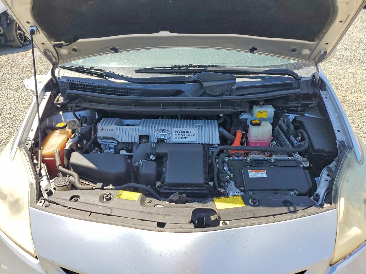 2013 Toyota Prius Three Silver vin: JTDKN3DU2D1715936