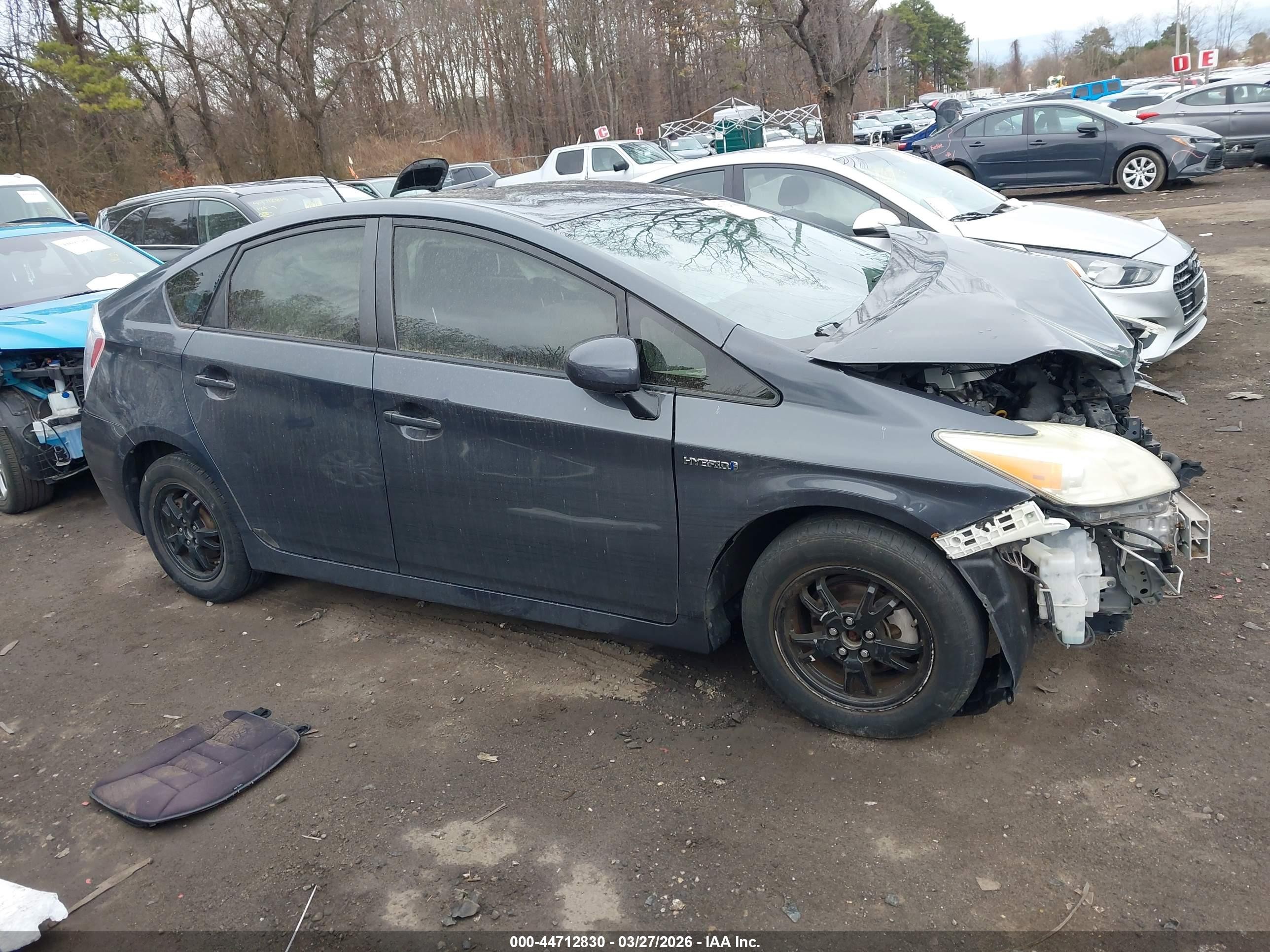 2013 Toyota Prius Four Серый vin: JTDKN3DU2D1719078