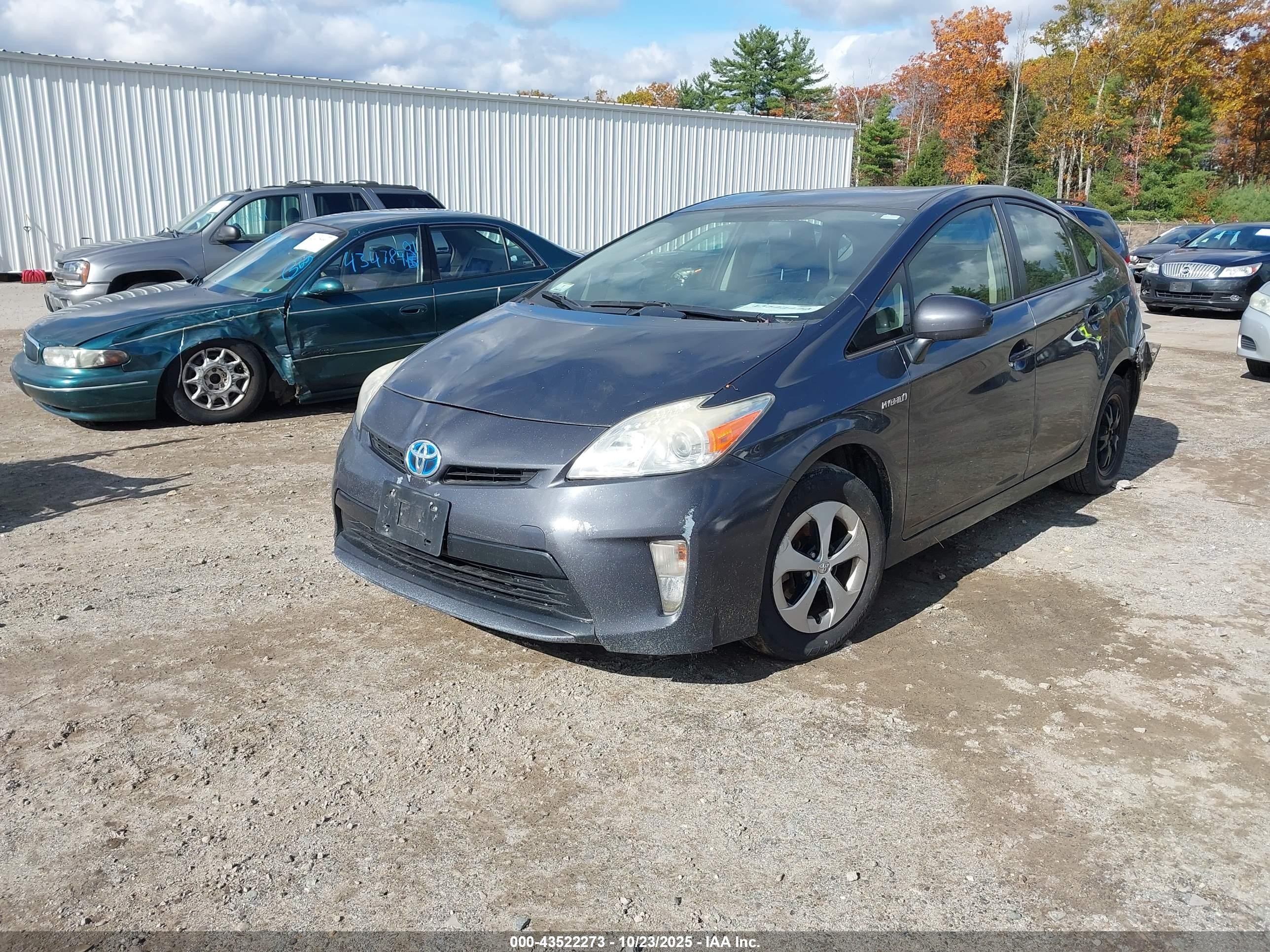 2013 Toyota Prius Two Gray vin: JTDKN3DU2D1727956