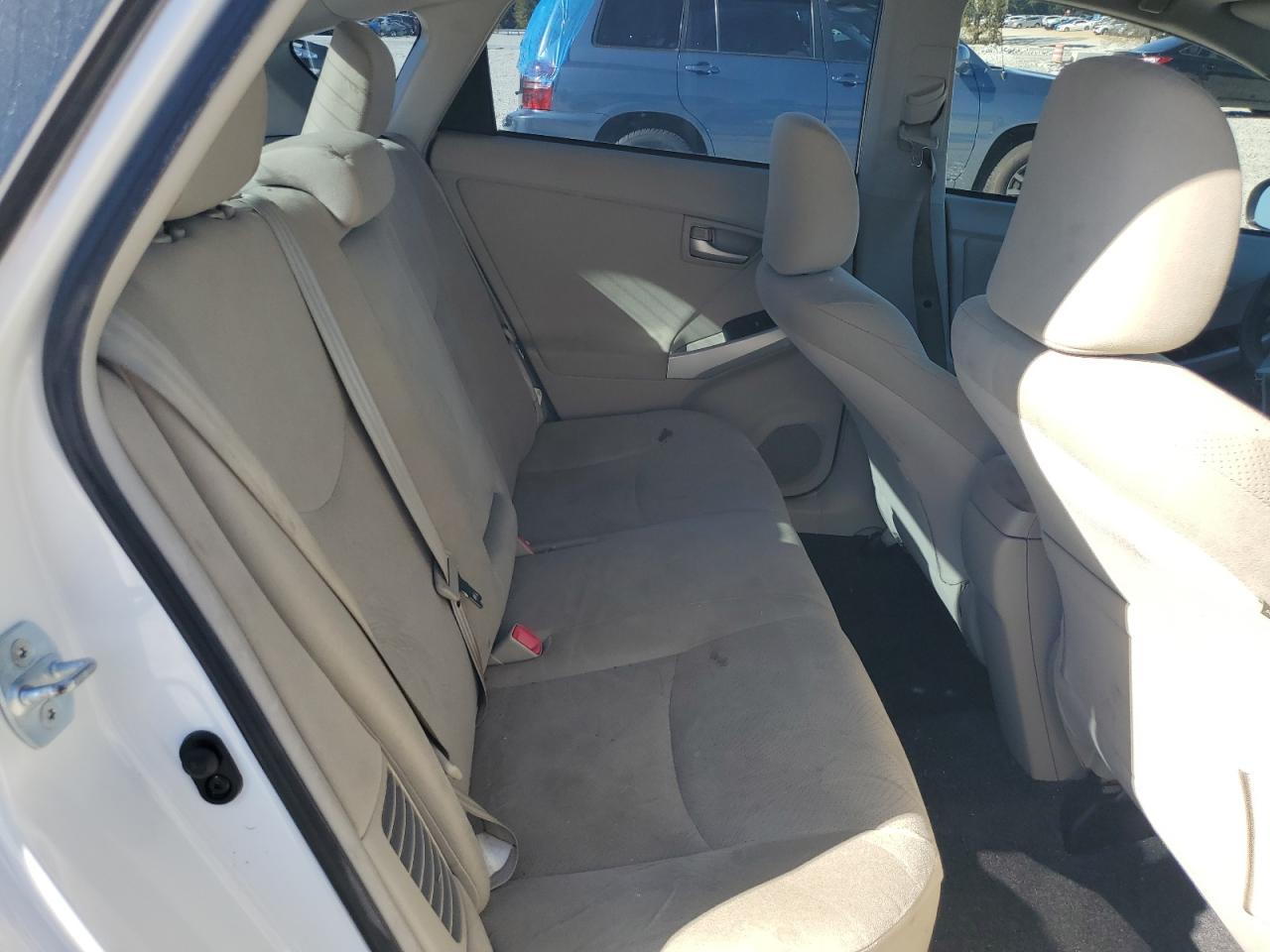 2013 Toyota Prius White vin: JTDKN3DU2D5538233