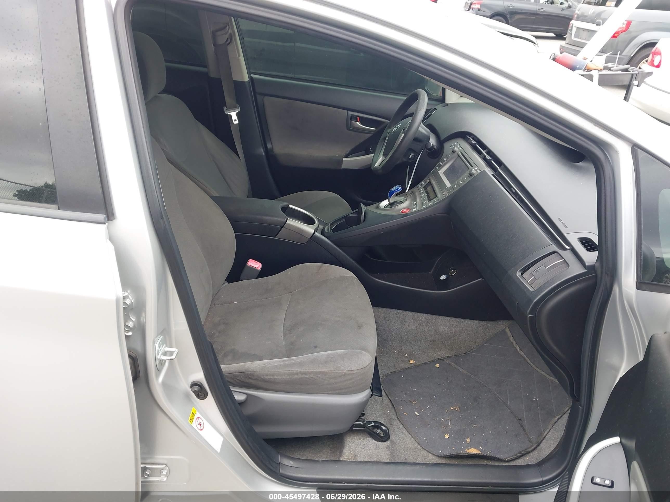 2013 Toyota Prius Two Silver vin: JTDKN3DU2D5544856