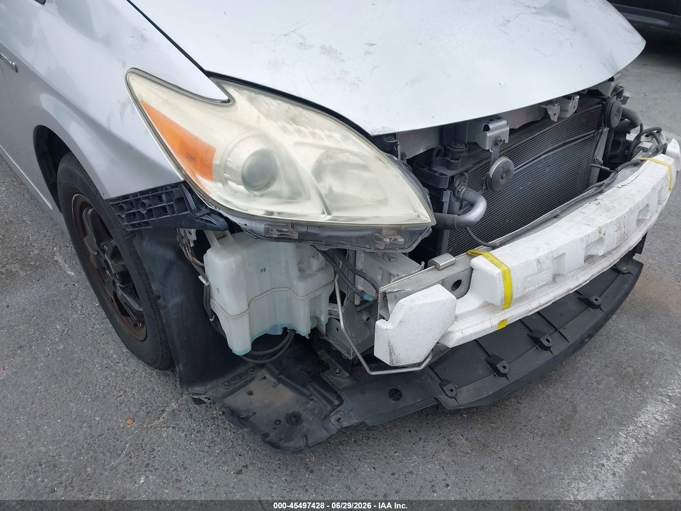 2013 Toyota Prius Two Silver vin: JTDKN3DU2D5544856
