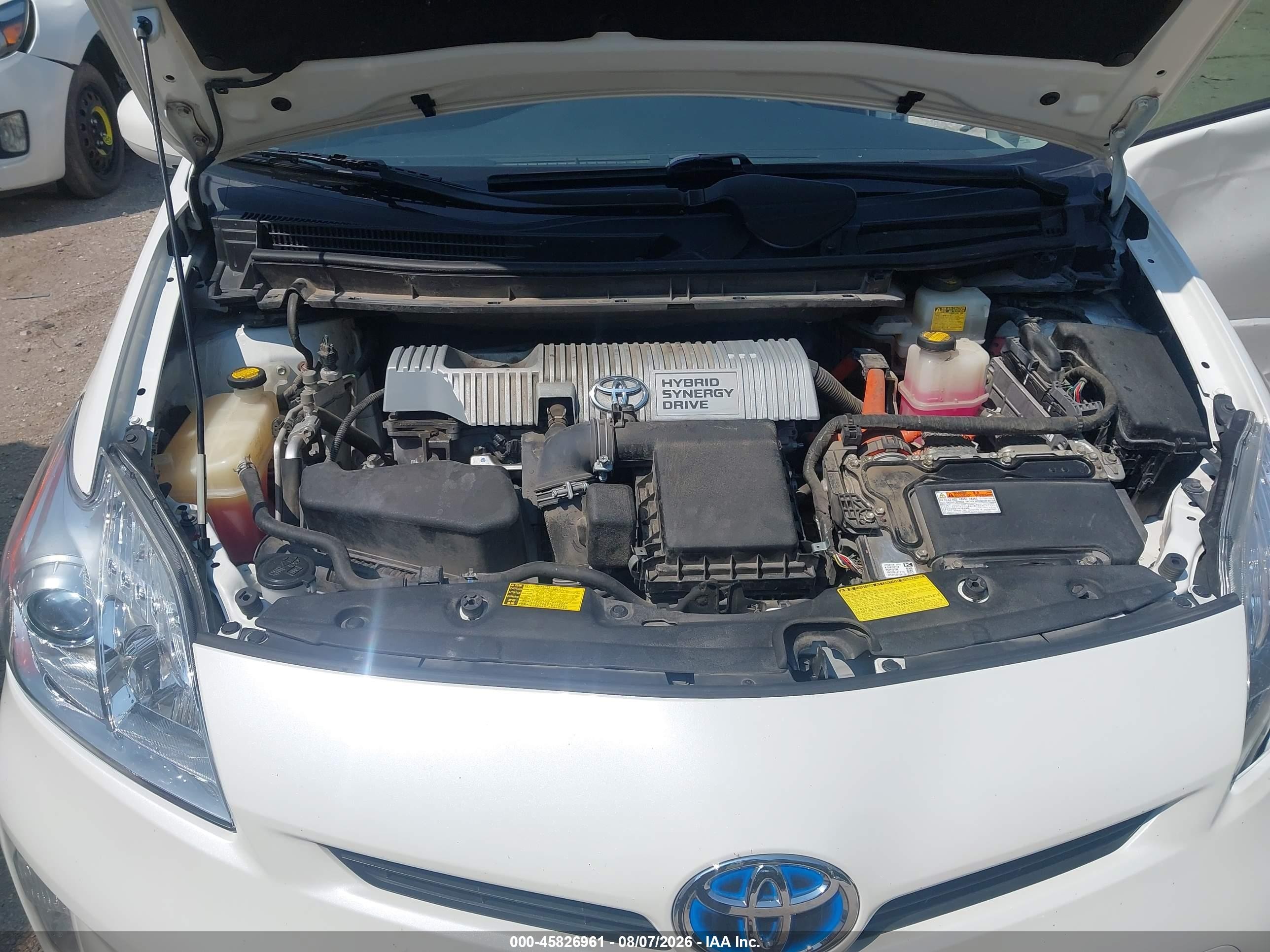 2013 Toyota Prius Three White vin: JTDKN3DU2D5560636