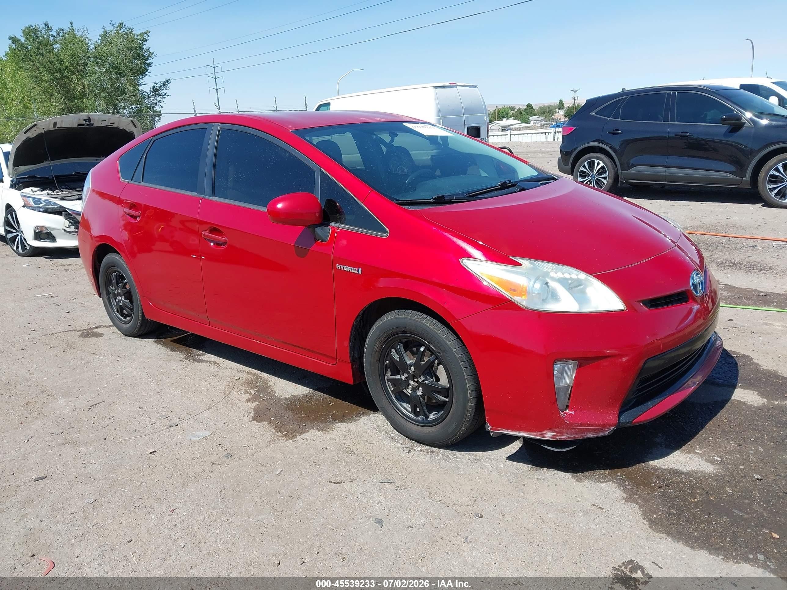 2013 Toyota Prius Two Red vin: JTDKN3DU2D5569529