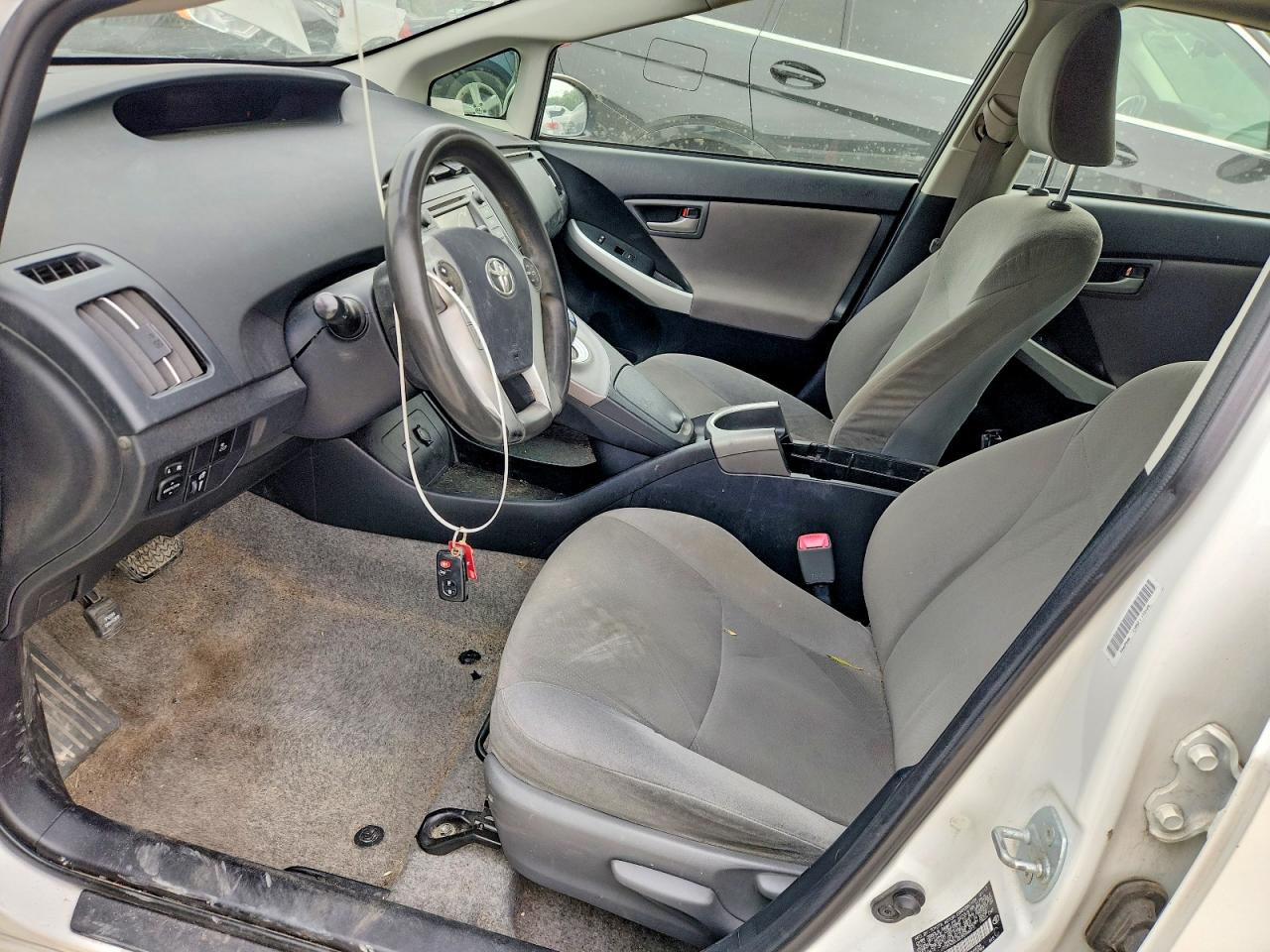 2013 Toyota Prius Three Белый vin: JTDKN3DU2D5594415