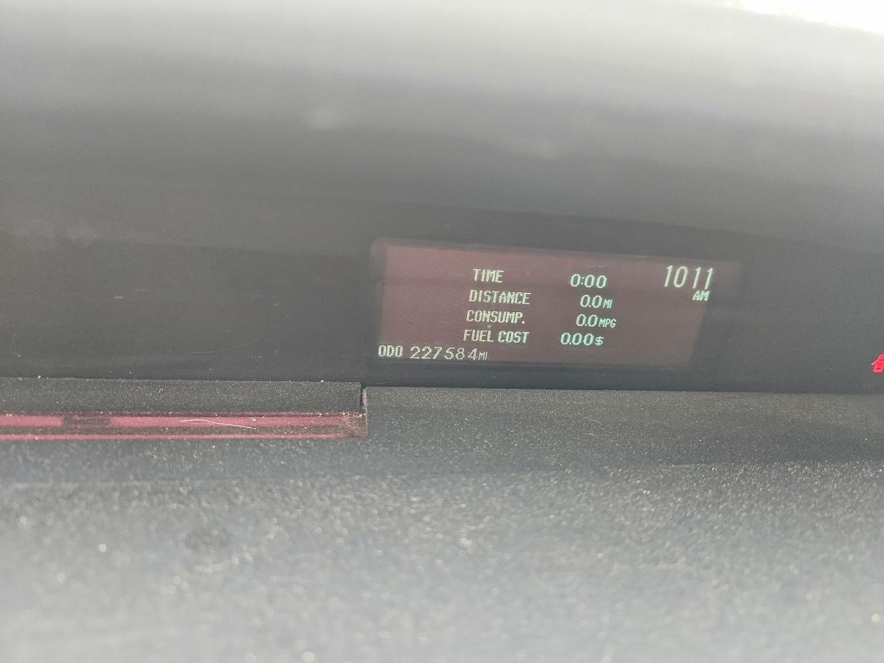 2013 Toyota Prius Three Белый vin: JTDKN3DU2D5594415