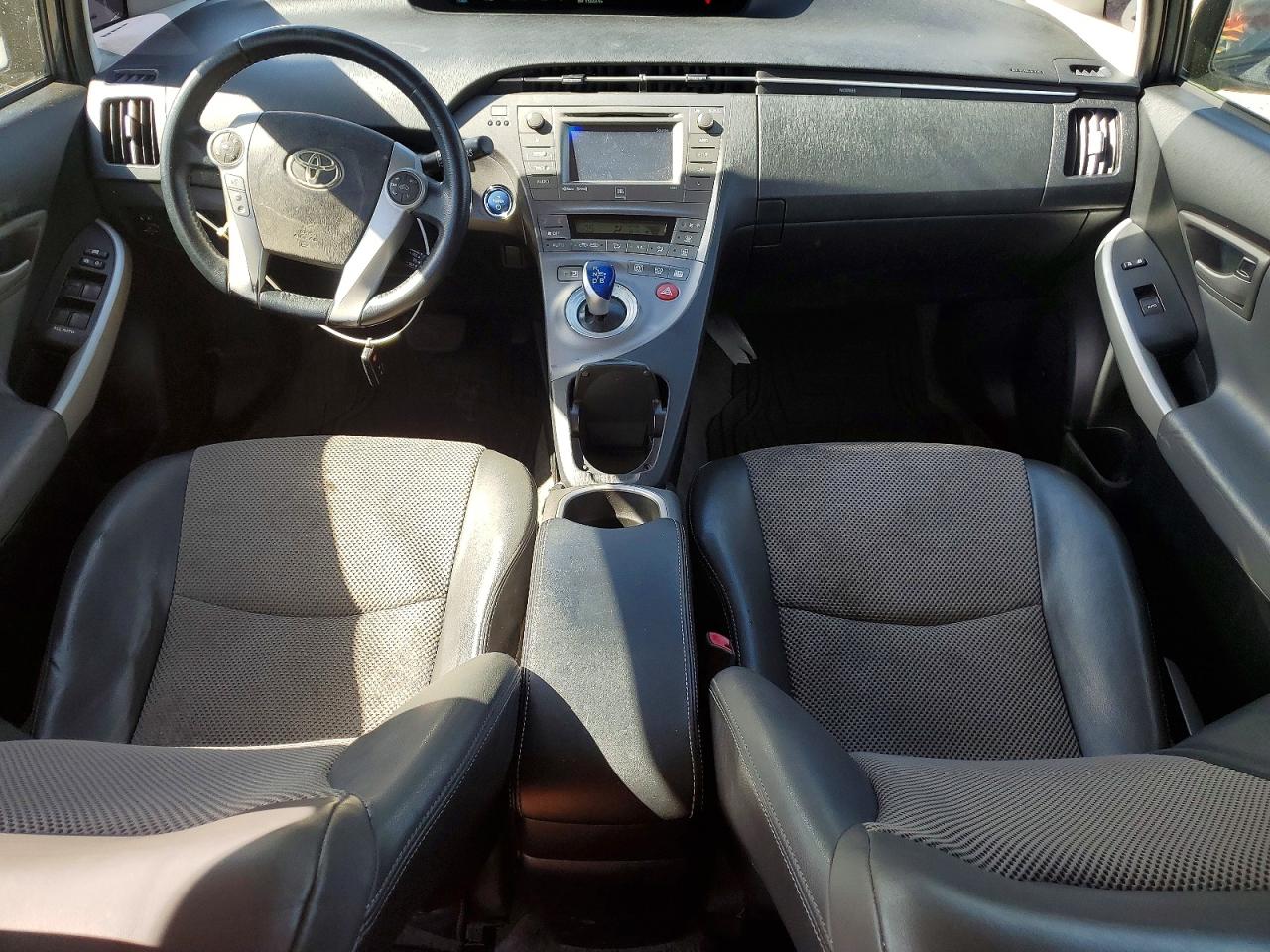 2013 Toyota Prius Five Угольный vin: JTDKN3DU2D5595421