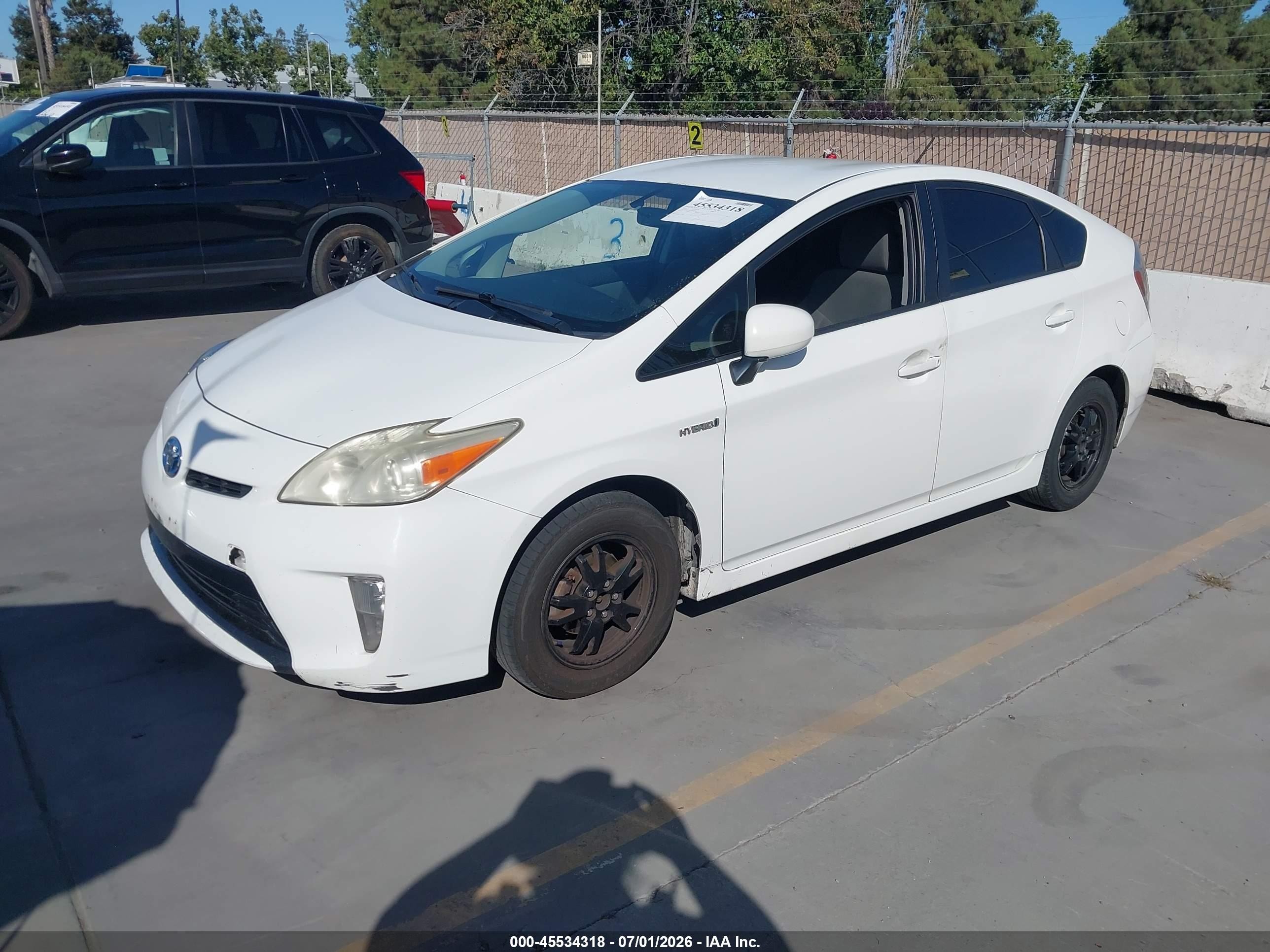 2013 Toyota Prius Two White vin: JTDKN3DU2D5602464