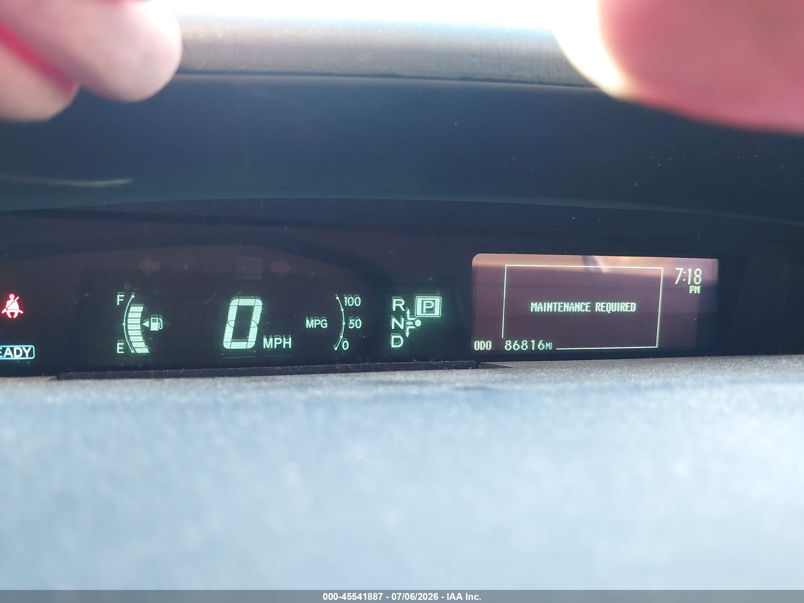 2013 Toyota Prius Three Silver vin: JTDKN3DU2D5608412