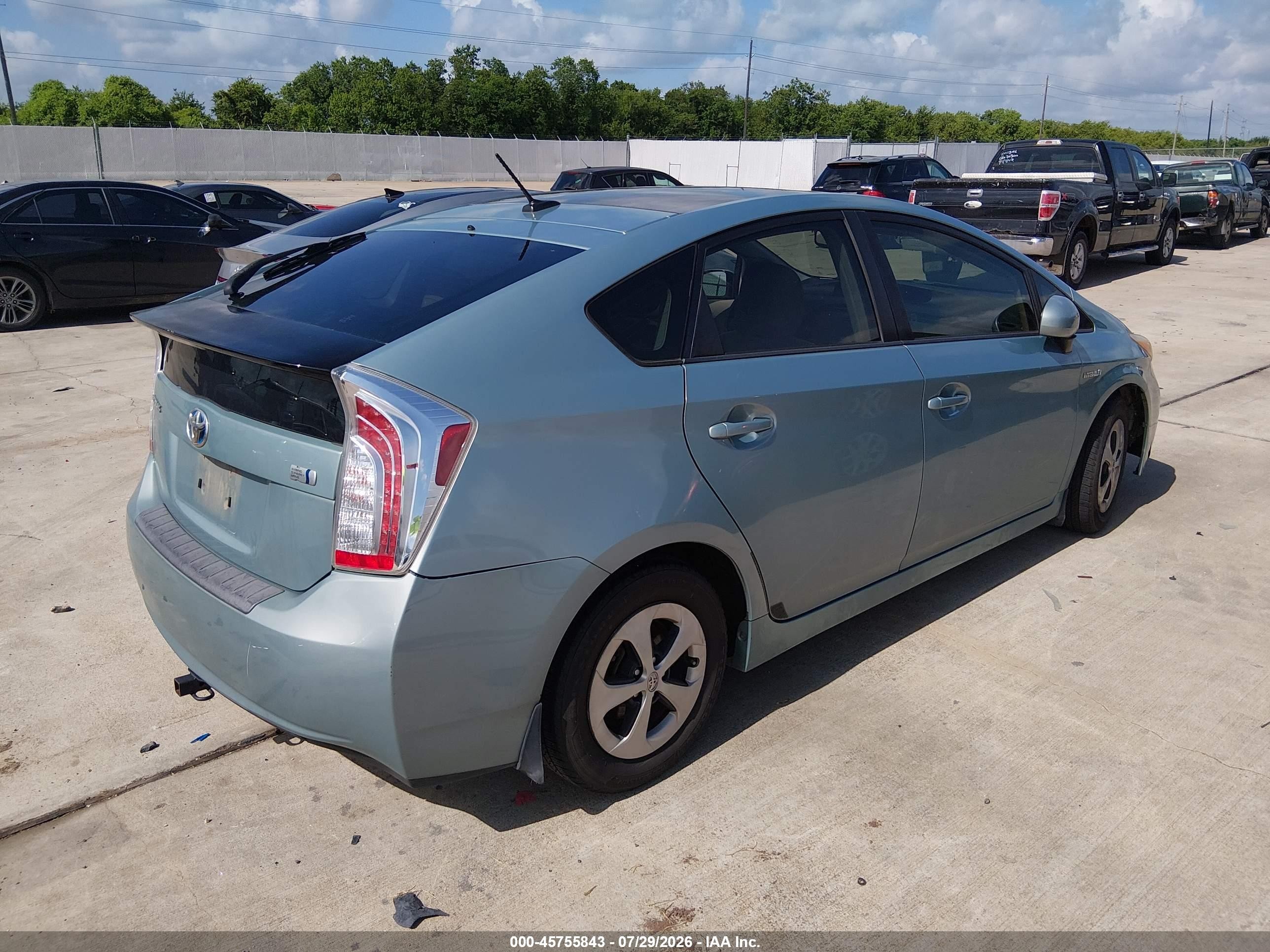 2013 Toyota Prius Three Turquoise vin: JTDKN3DU2D5627624