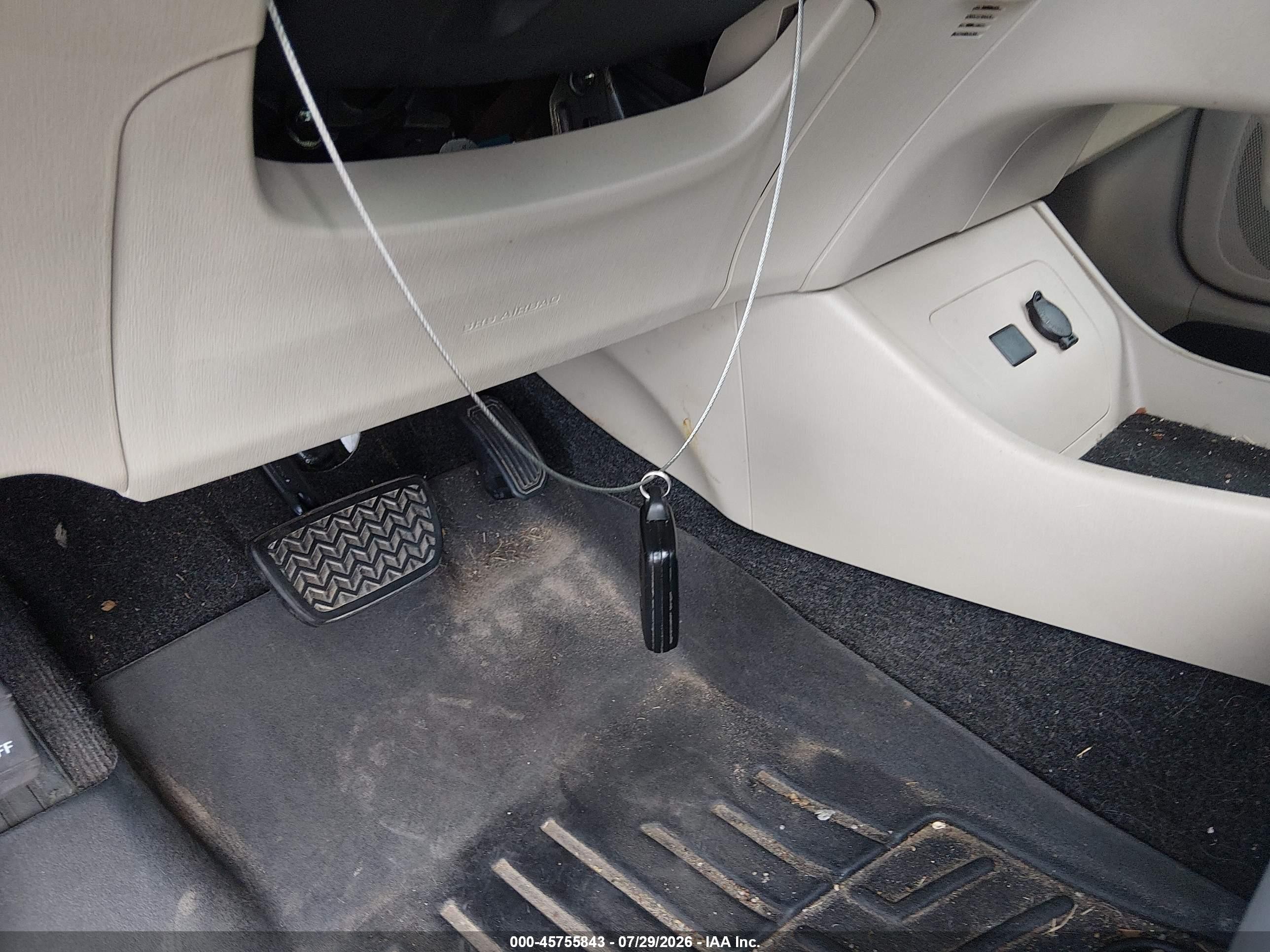 2013 Toyota Prius Three Turquoise vin: JTDKN3DU2D5627624