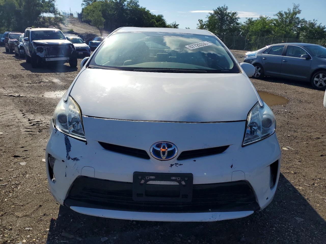 2013 Toyota Prius Two White vin: JTDKN3DU2D5651065