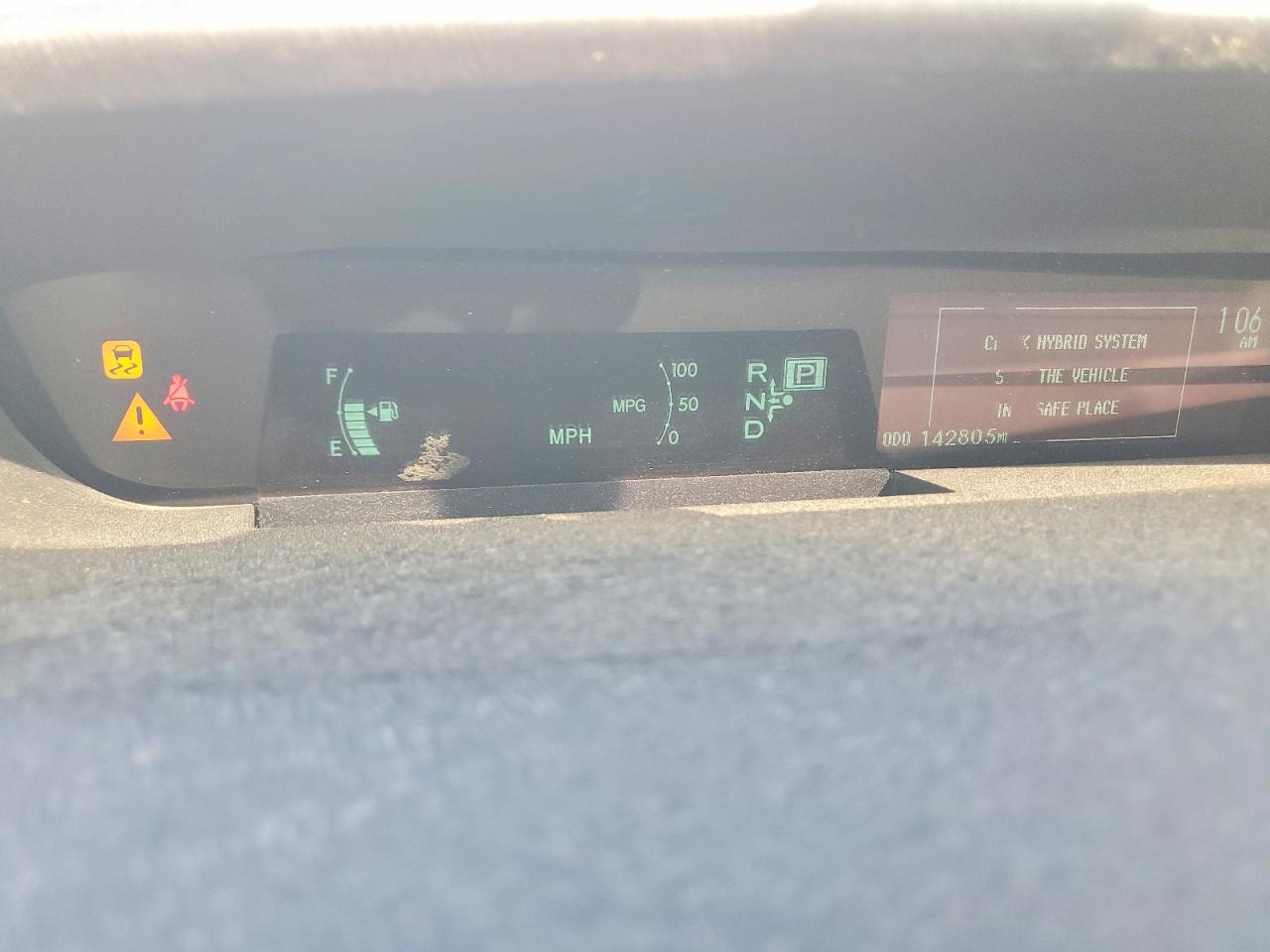2013 Toyota Prius Two White vin: JTDKN3DU2D5651065