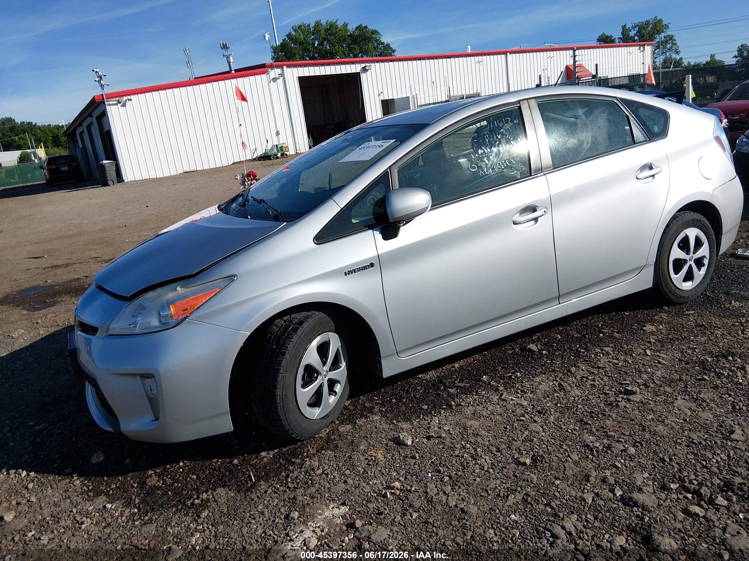 2013 Toyota Prius Four Silver vin: JTDKN3DU2D5671199