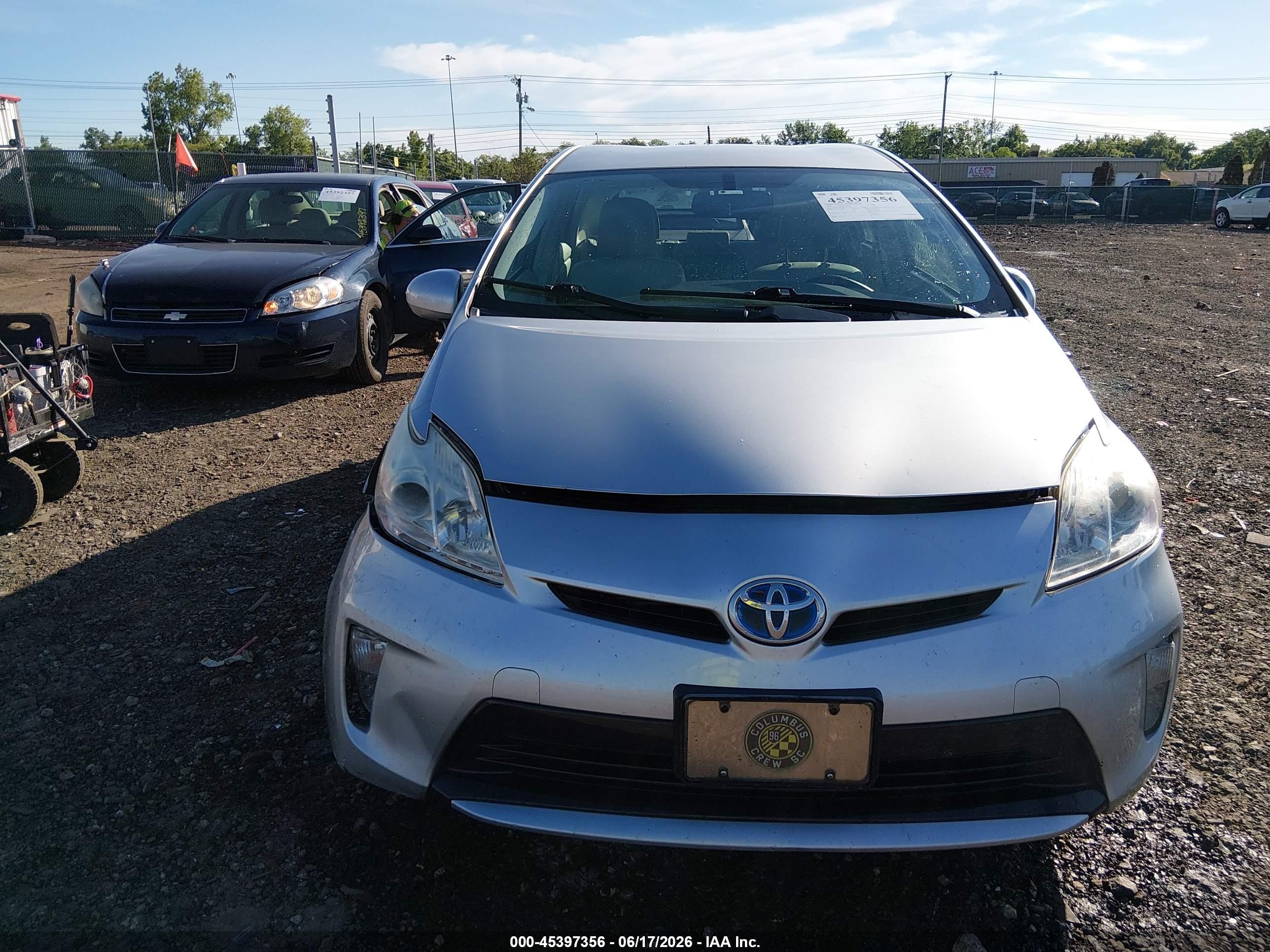 2013 Toyota Prius Four Silver vin: JTDKN3DU2D5671199
