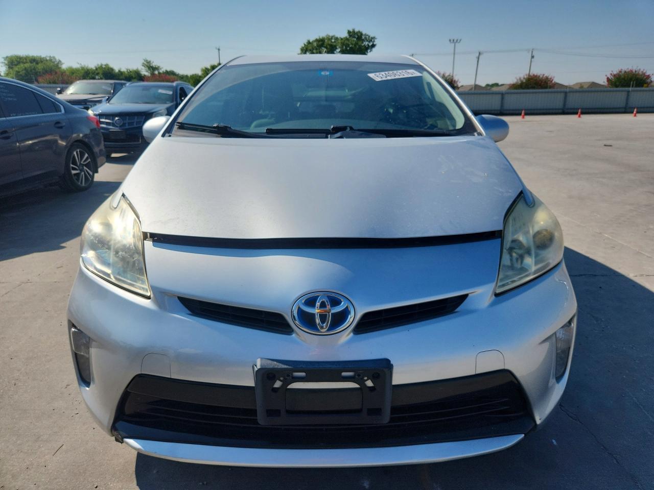 2014 Toyota Prius Three Silver vin: JTDKN3DU2E0370544