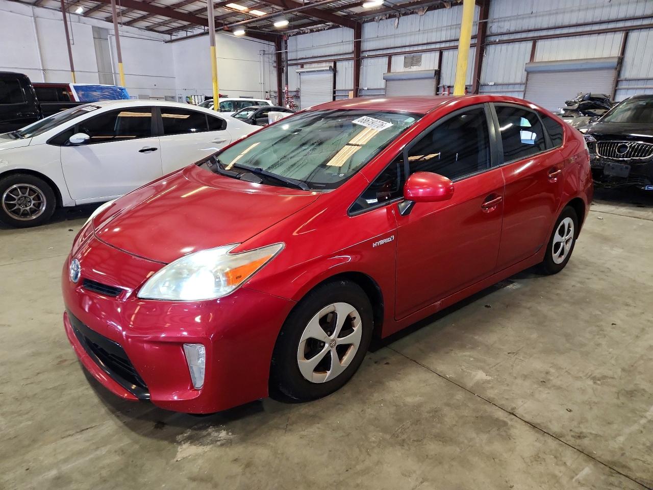 2014 Toyota Prius Four Красный vin: JTDKN3DU2E0374898