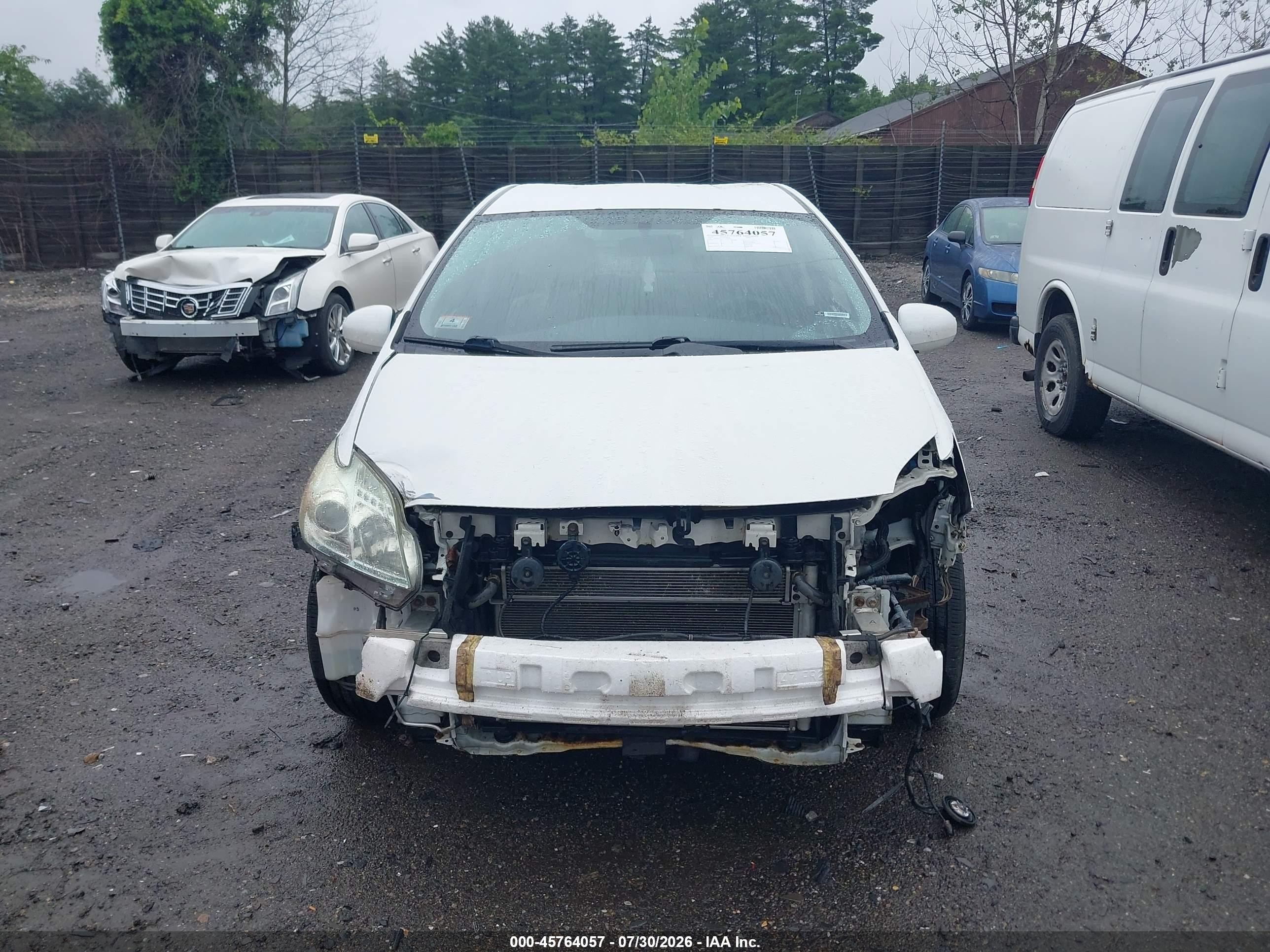 2014 Toyota Prius Three White vin: JTDKN3DU2E1741261