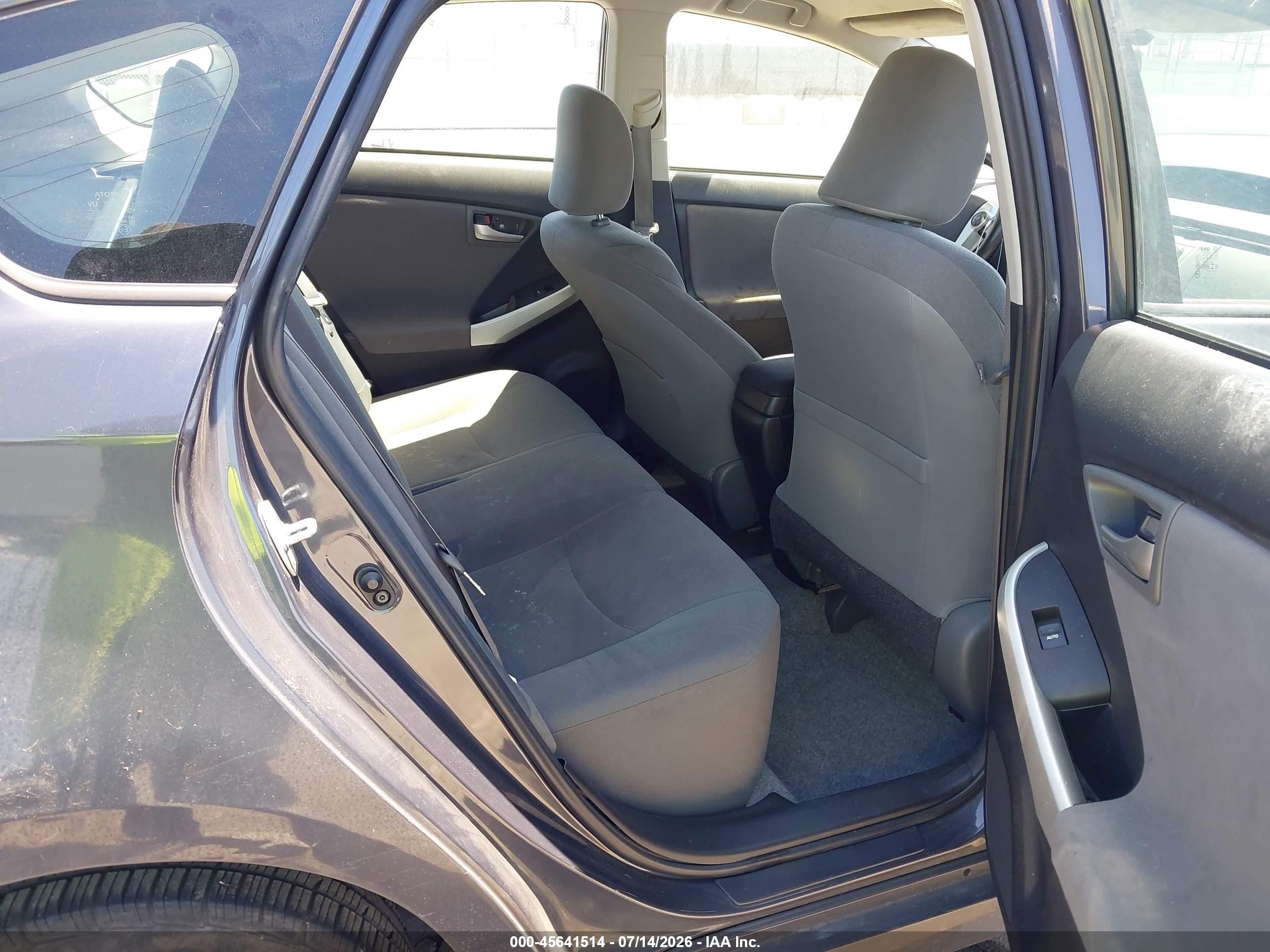 2014 Toyota Prius Two Gray vin: JTDKN3DU2E1742605