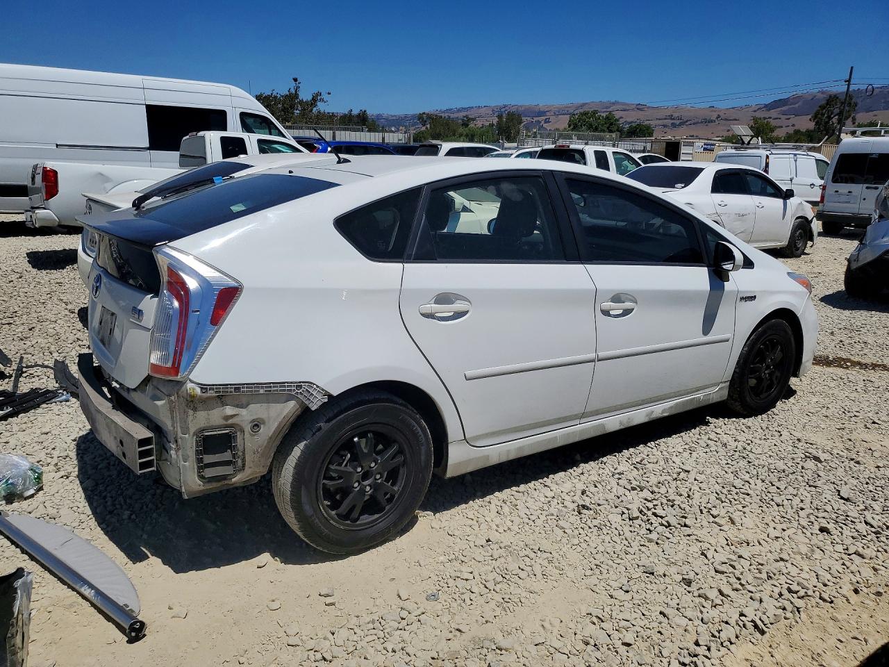 2014 Toyota Prius Two Белый vin: JTDKN3DU2E1752292