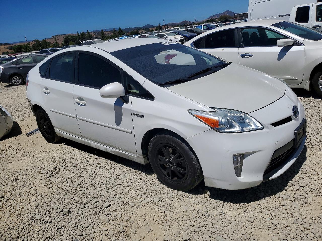 2014 Toyota Prius Two Белый vin: JTDKN3DU2E1752292