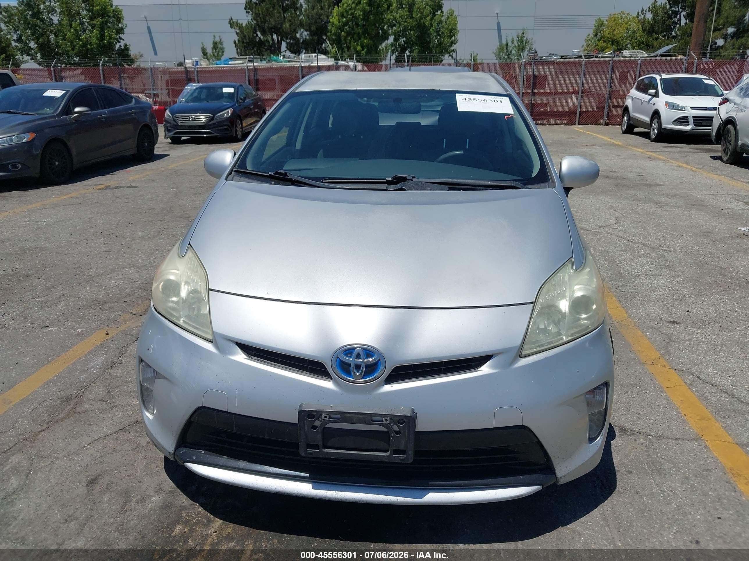 2014 Toyota Prius Two Silver vin: JTDKN3DU2E1752339