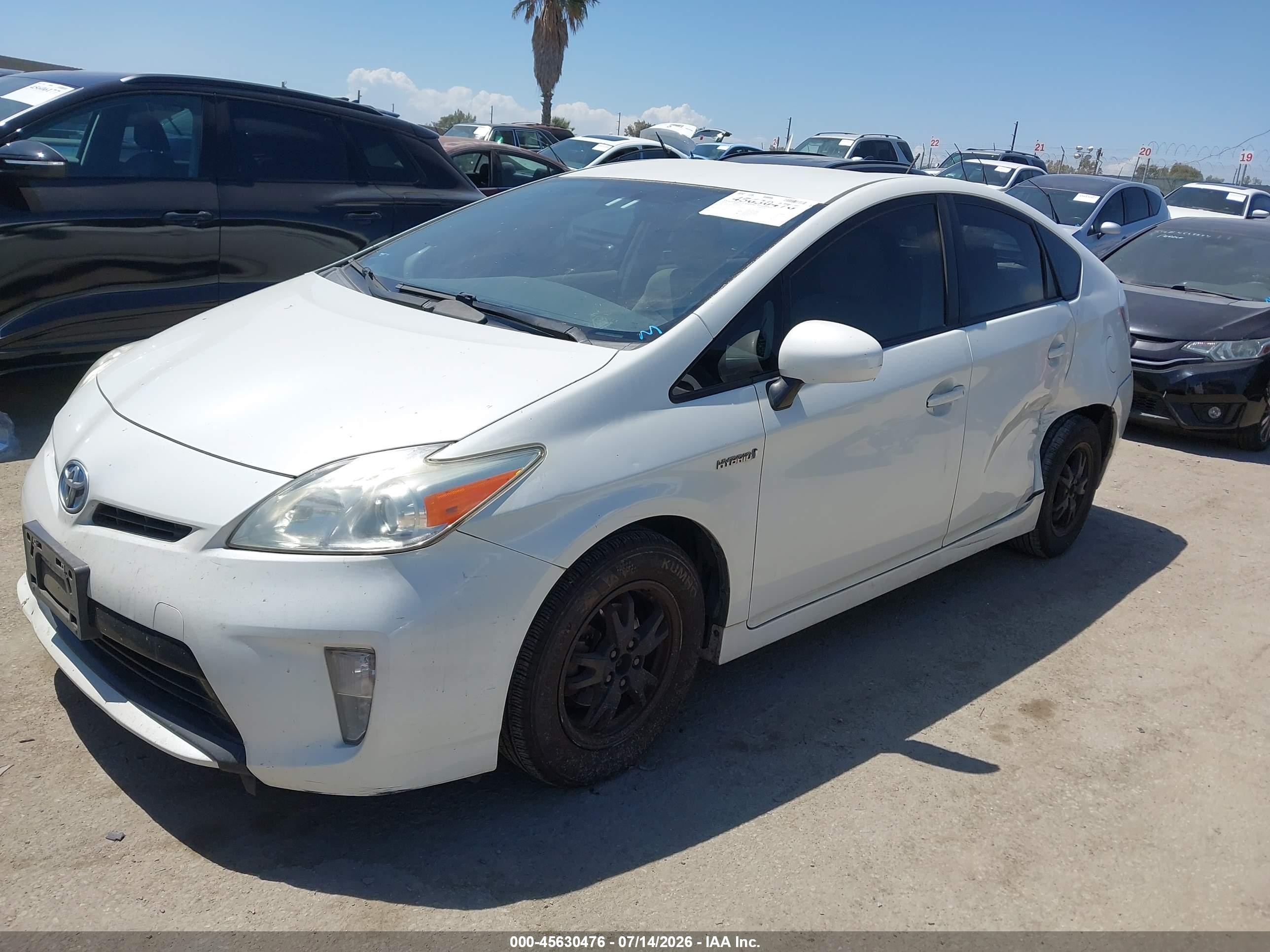 2014 Toyota Prius Two White vin: JTDKN3DU2E1777449
