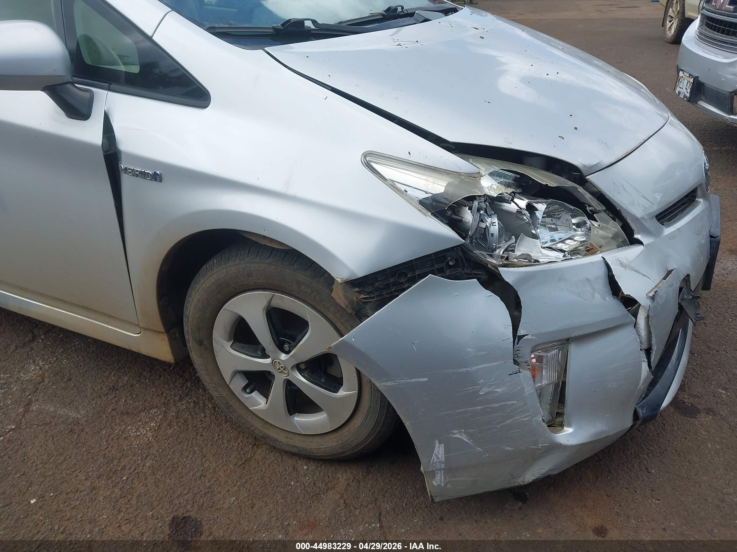 2014 Toyota Prius Two Silver vin: JTDKN3DU2E1781825