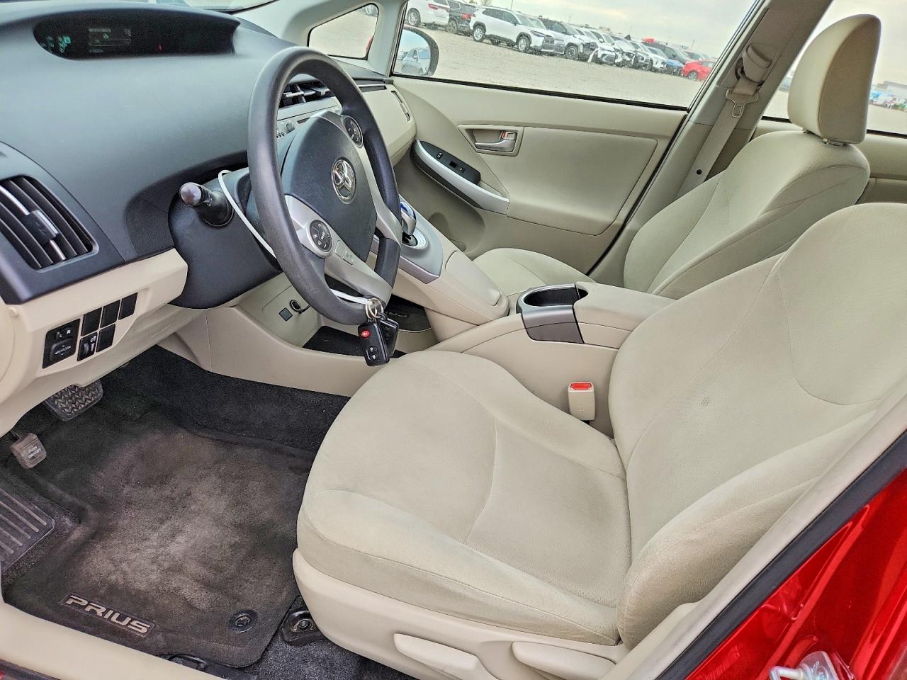 2014 Toyota Prius Two Red vin: JTDKN3DU2E1789066