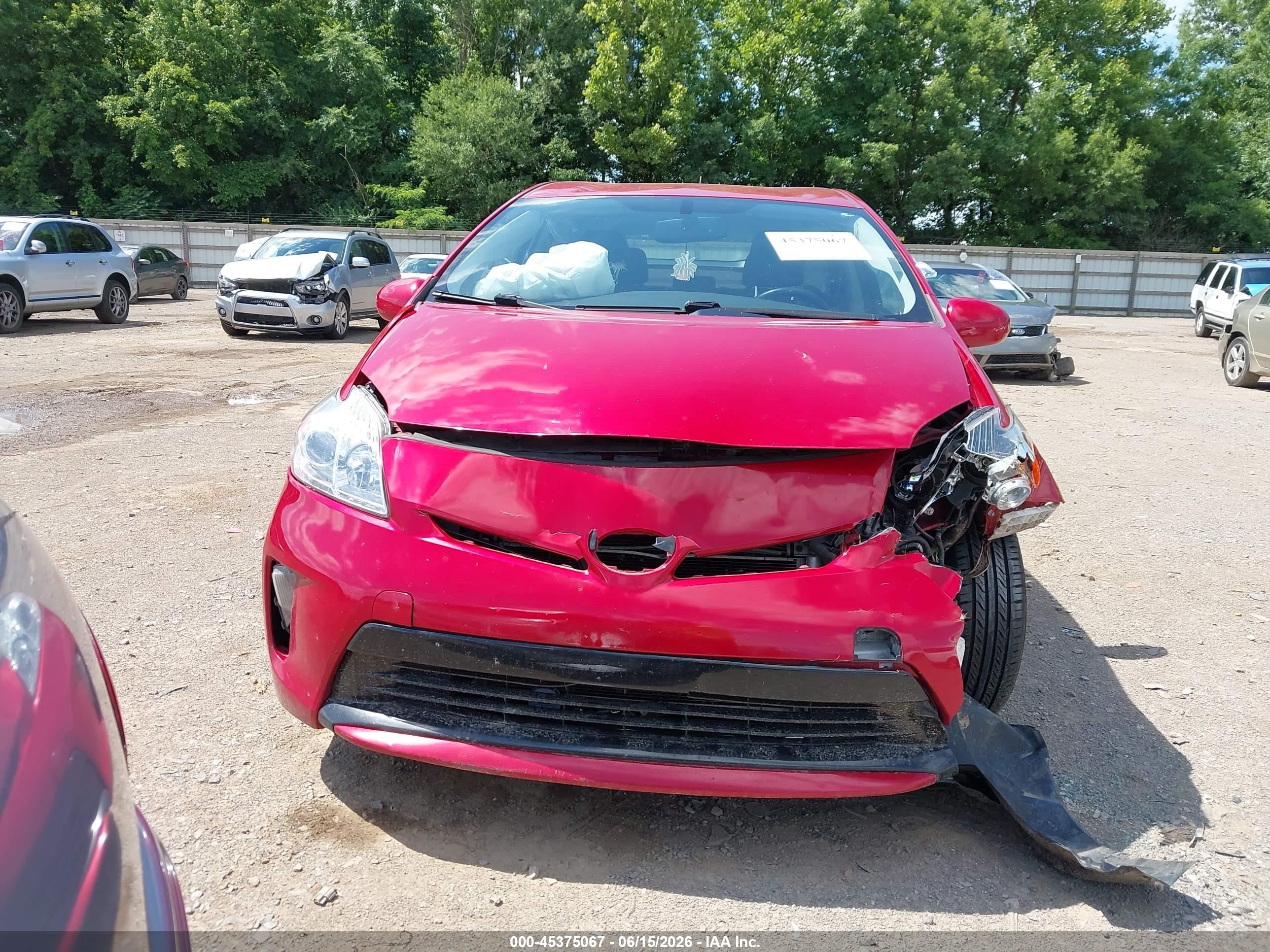 2015 Toyota Prius Four Красный vin: JTDKN3DU2F0395929