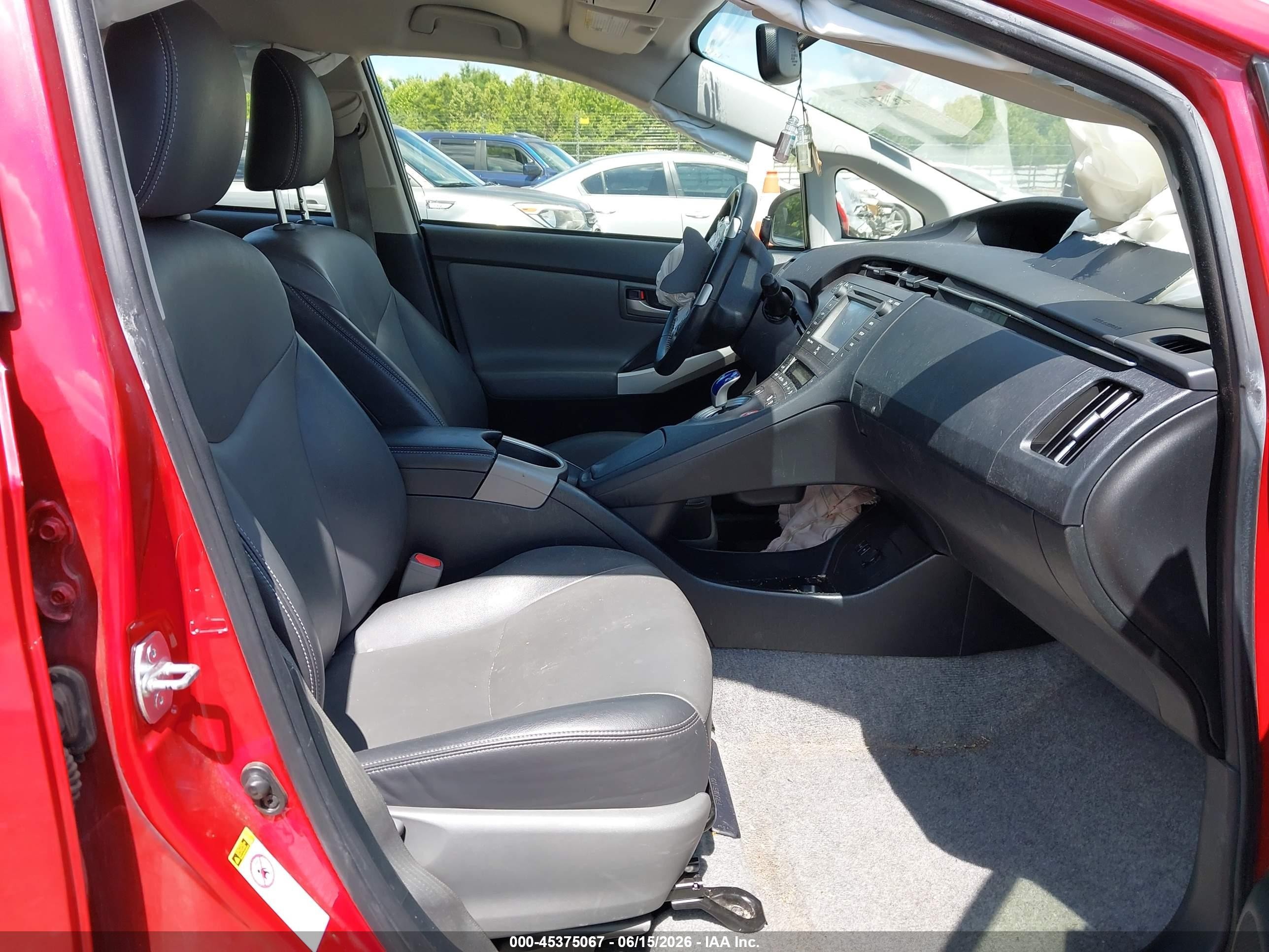 2015 Toyota Prius Four Красный vin: JTDKN3DU2F0395929