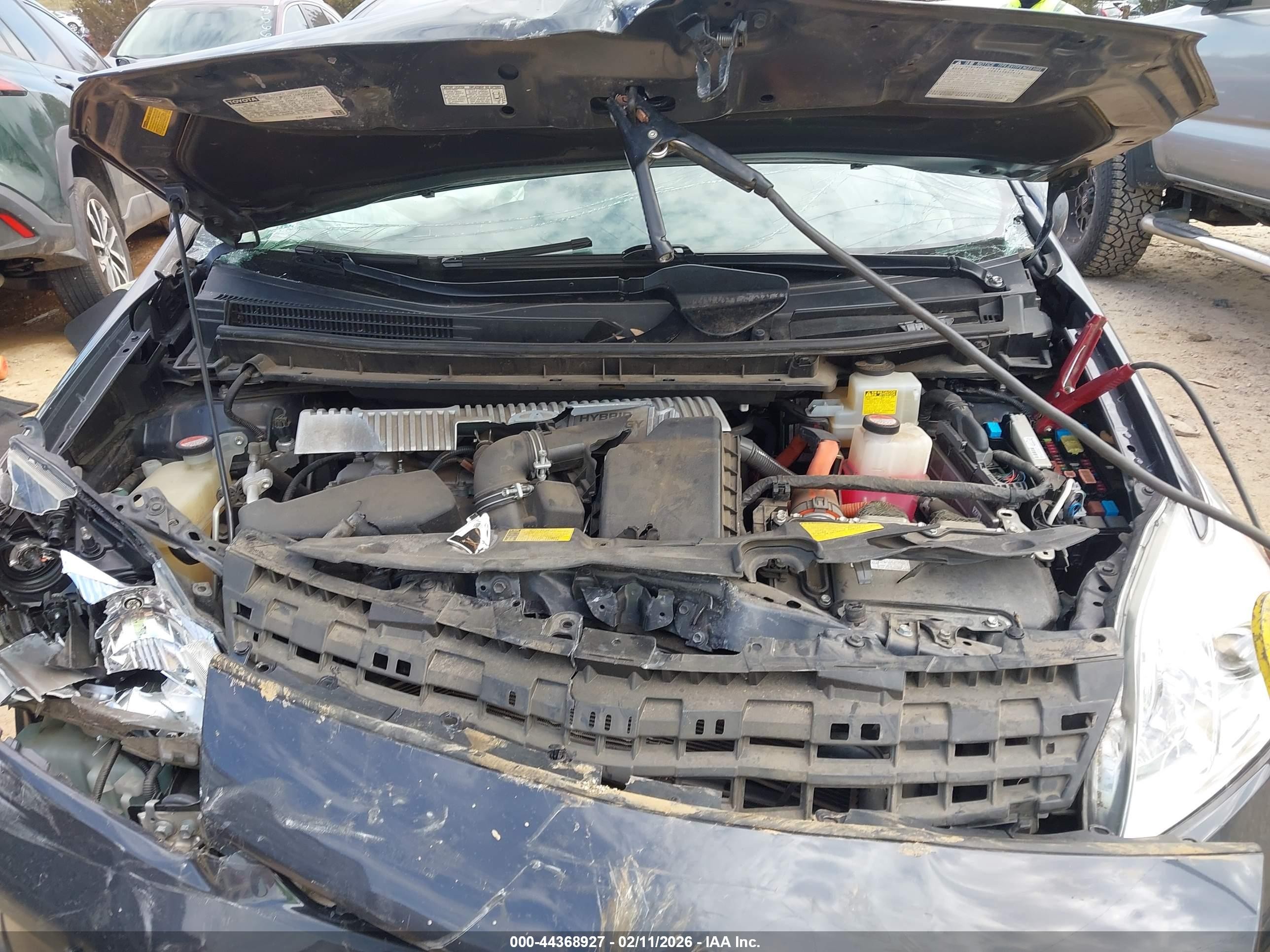 2015 Toyota Prius Two Серый vin: JTDKN3DU2F0396921