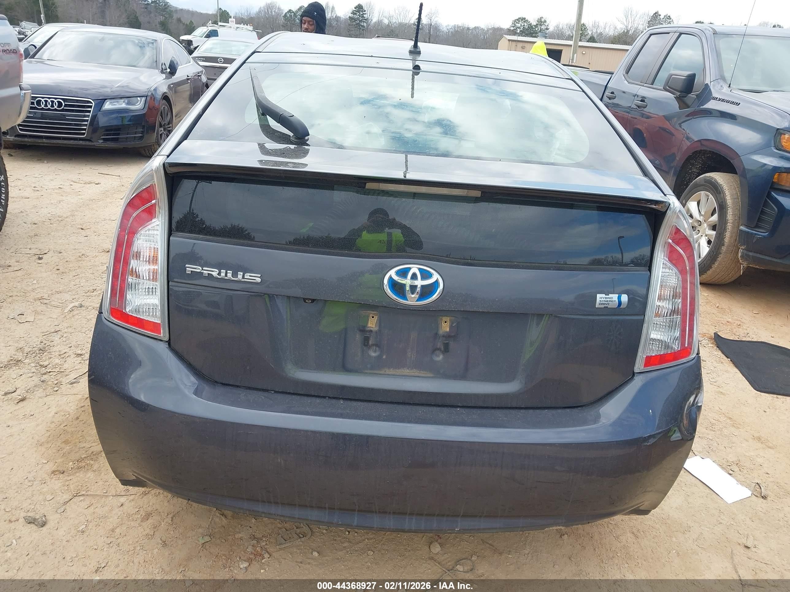 2015 Toyota Prius Two Серый vin: JTDKN3DU2F0396921
